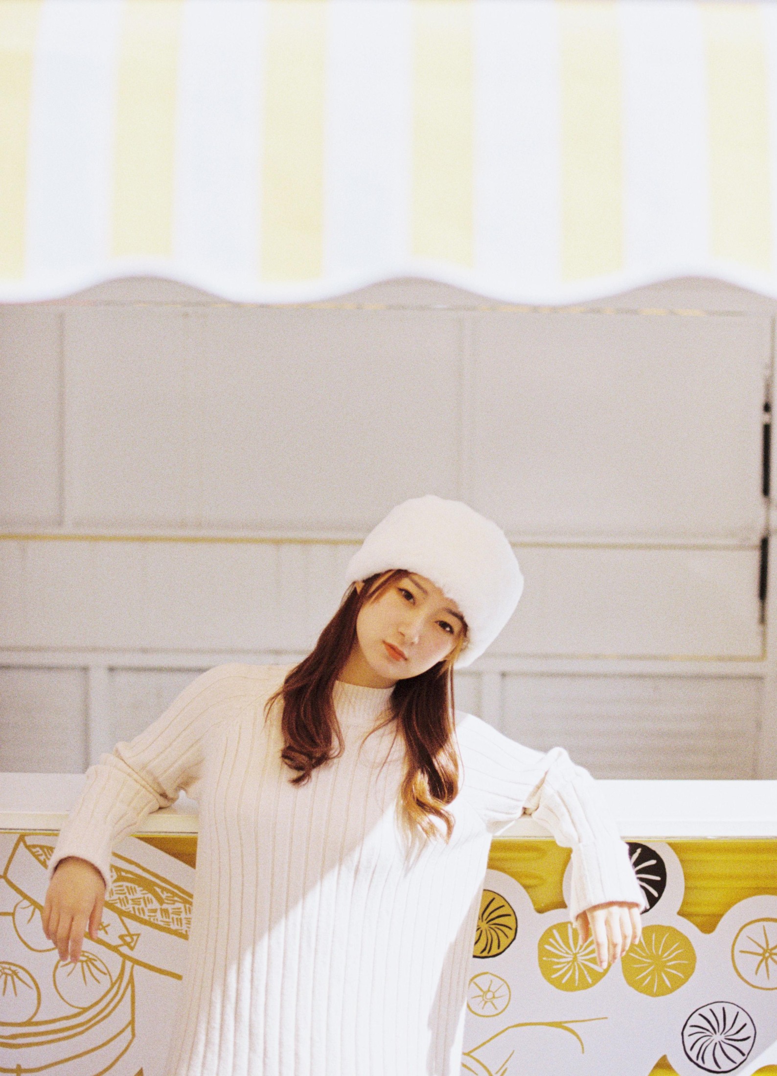 小明 – 《冬日女朋友》[28P]-66COS