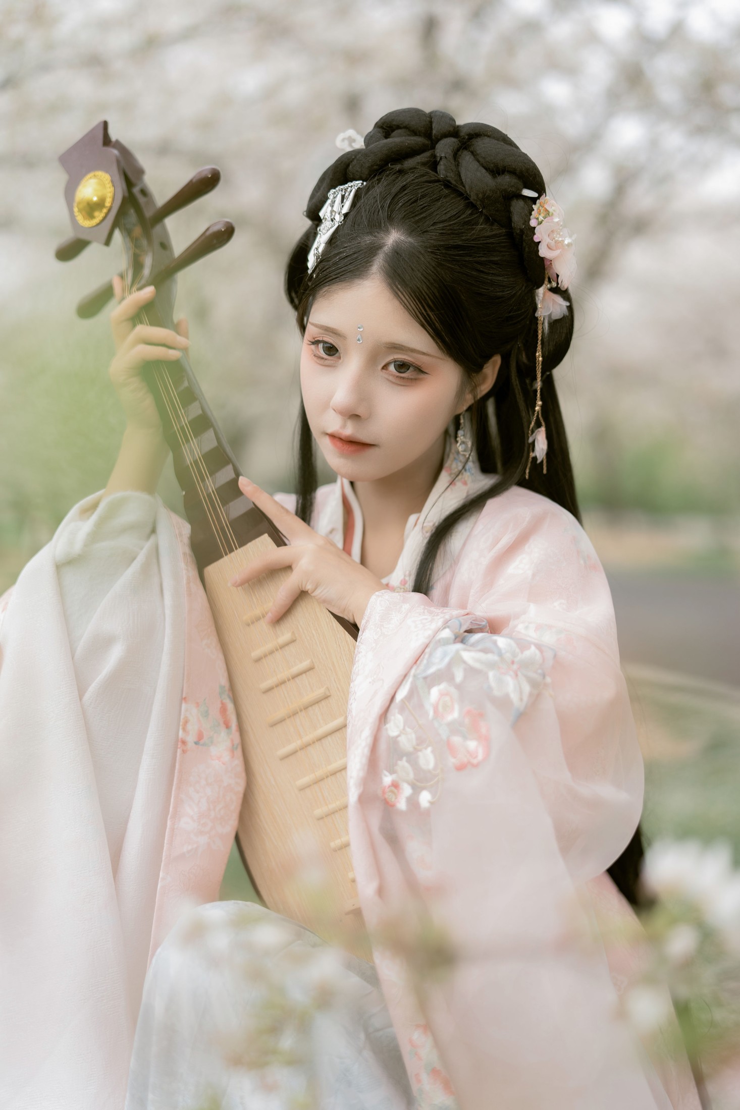 顾言一 – 《樱花林 琵琶情》[32P]-66COS