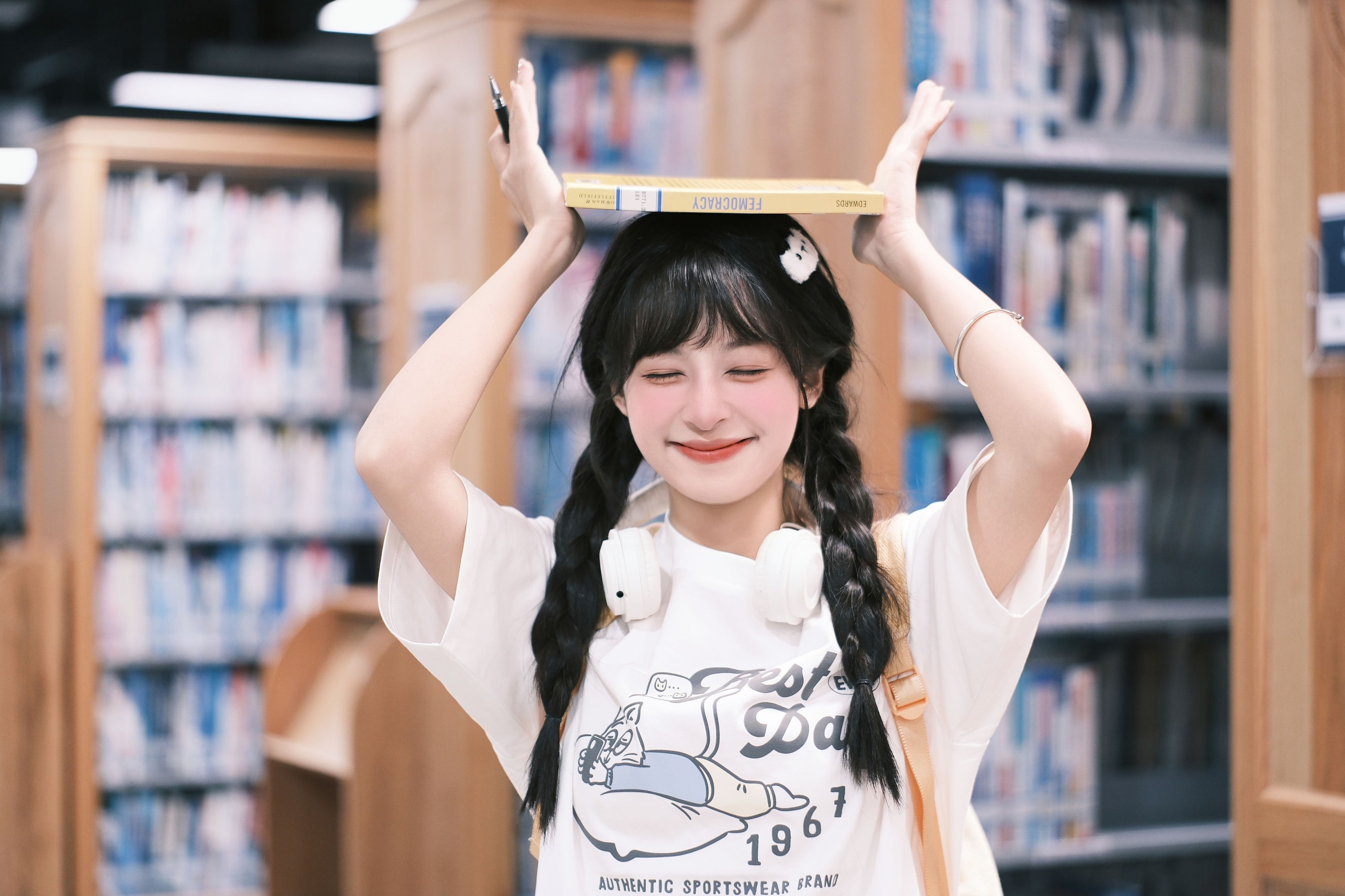 夏芋小年 – 《图书馆女孩》[27P] 插图3