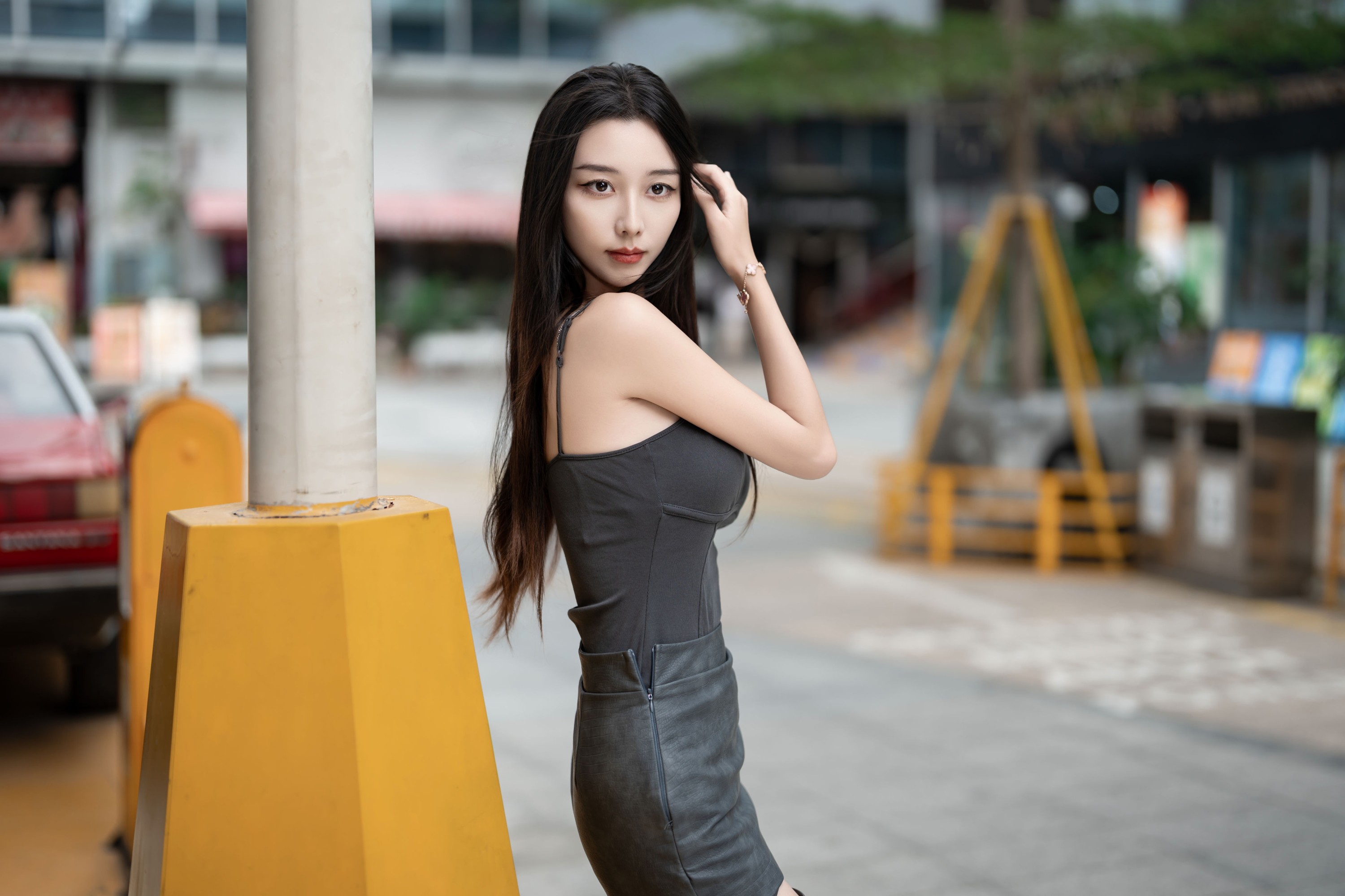 茵茵 – 《高冷性感女孩》[26P] 插图3