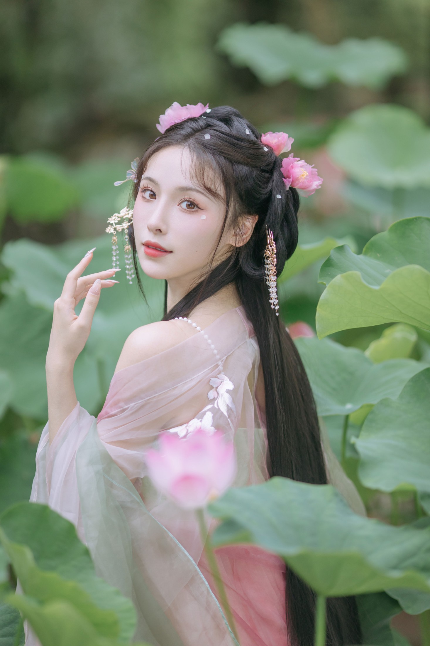 一小枝枝枝枝 – 《荷香袅袅》[18P] 插图4