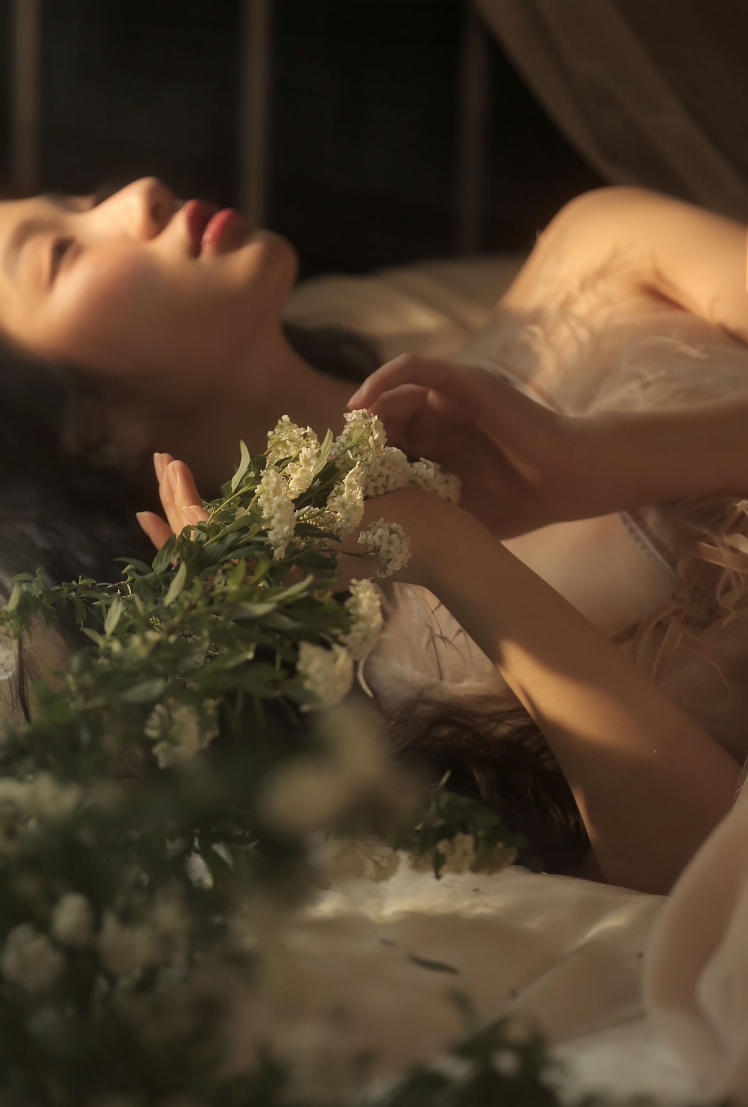 姚-胖胖 – 《枕花而眠》[24P] 插图4