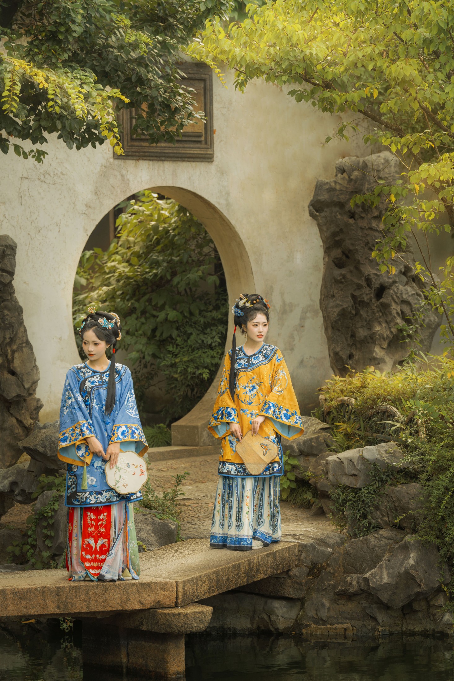 遥七不卖鸡毛菜 曦月云 – 《她和她的故事》[13P] 插图4