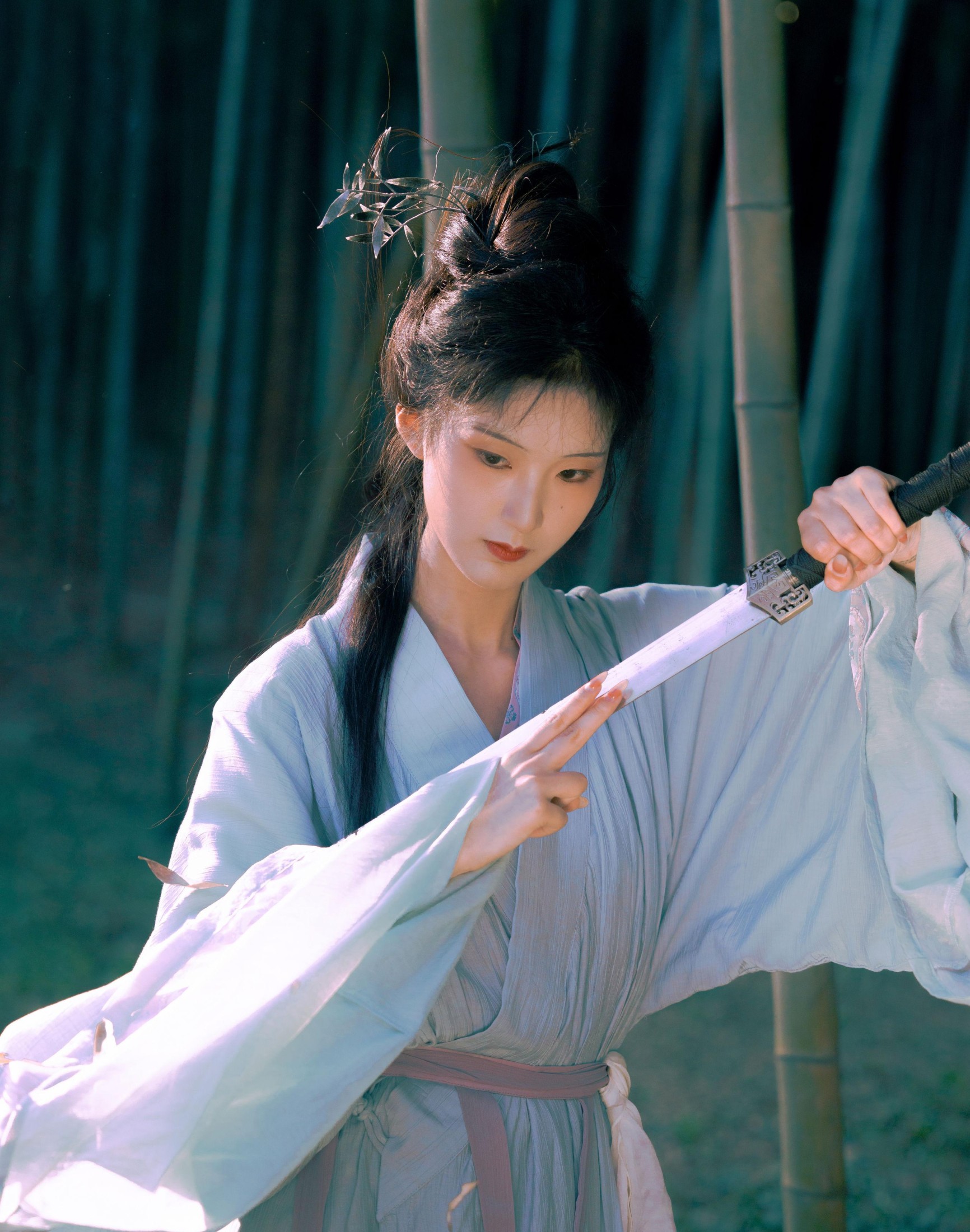 荷里寒 – 《颦儿小侠》[28P] 插图2