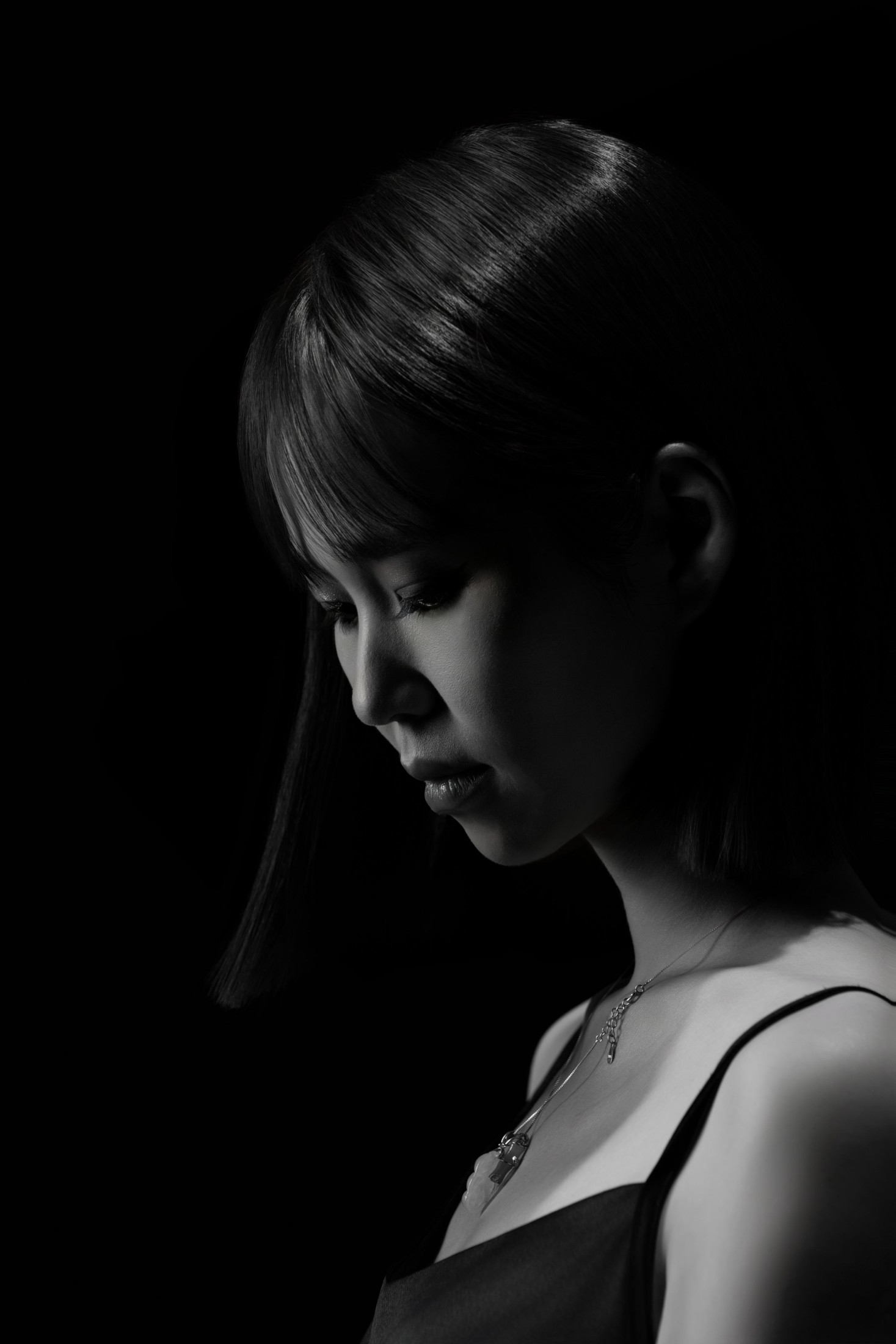 龟龟 – 《光与影之歌：情绪风肖像》[20P] 插图5