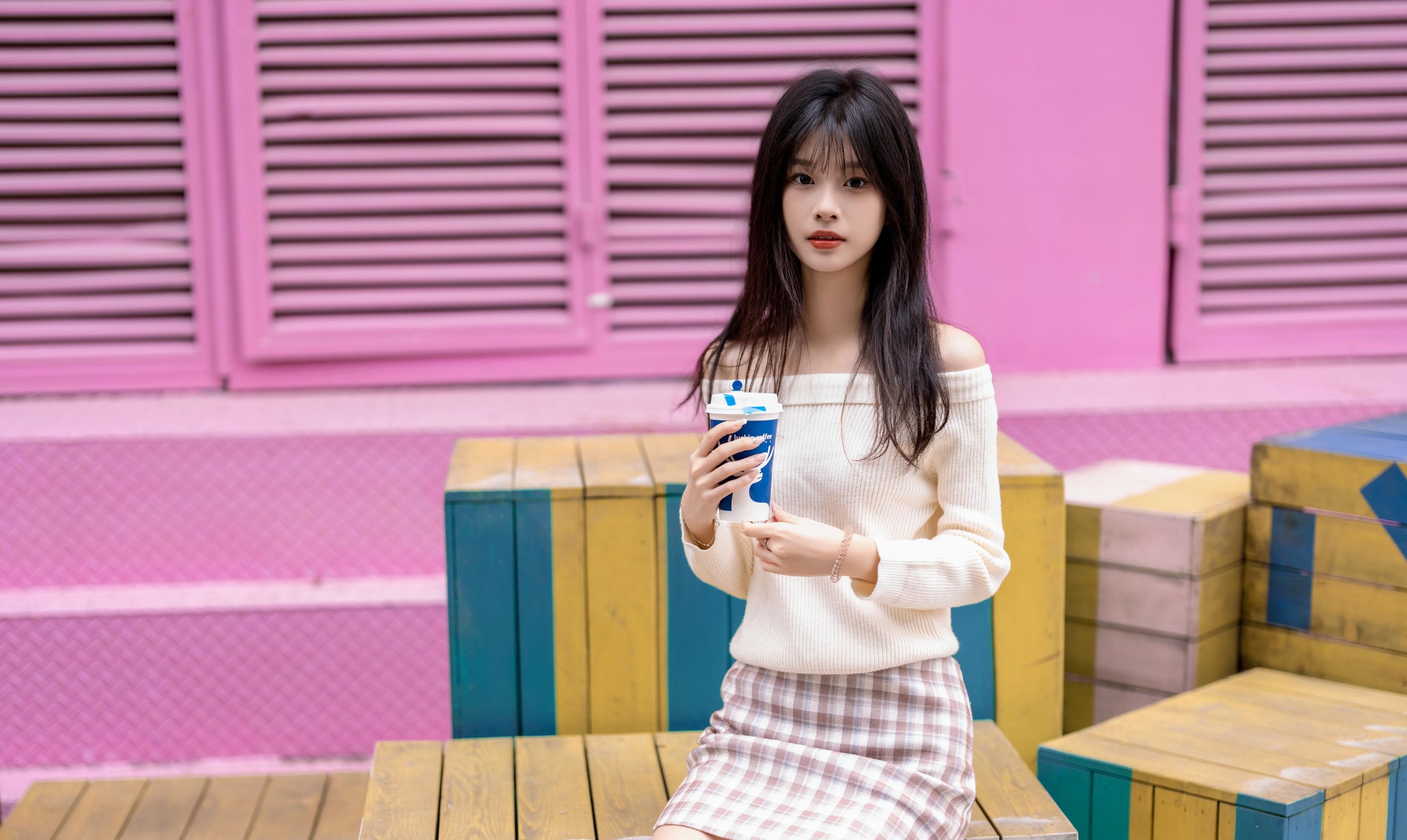 小了个飞象 – 《你的瑞幸》[32P] 插图2