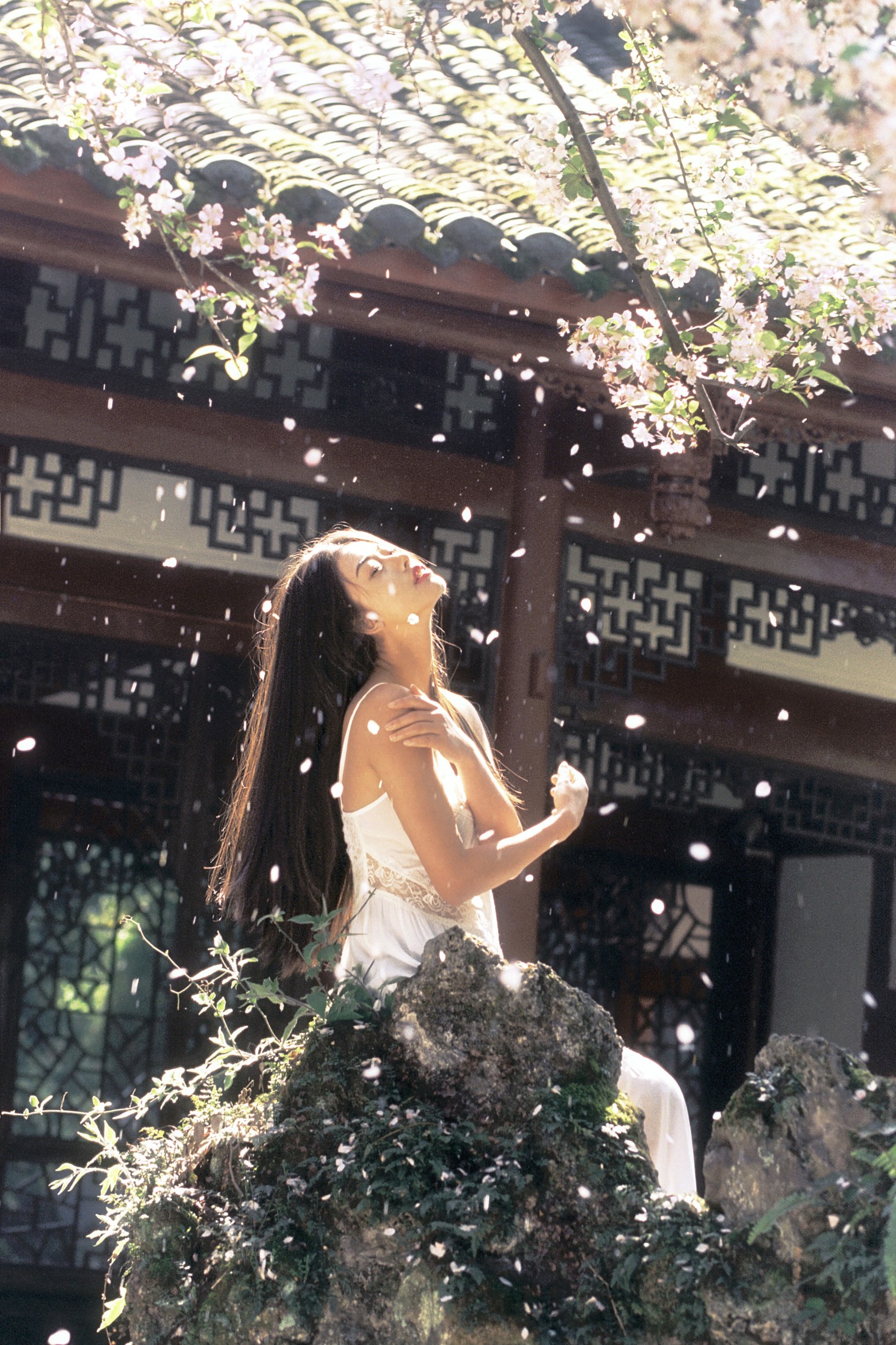 千禧 – 《带我苦涩的眼睛长出春天》[18P] 插图5