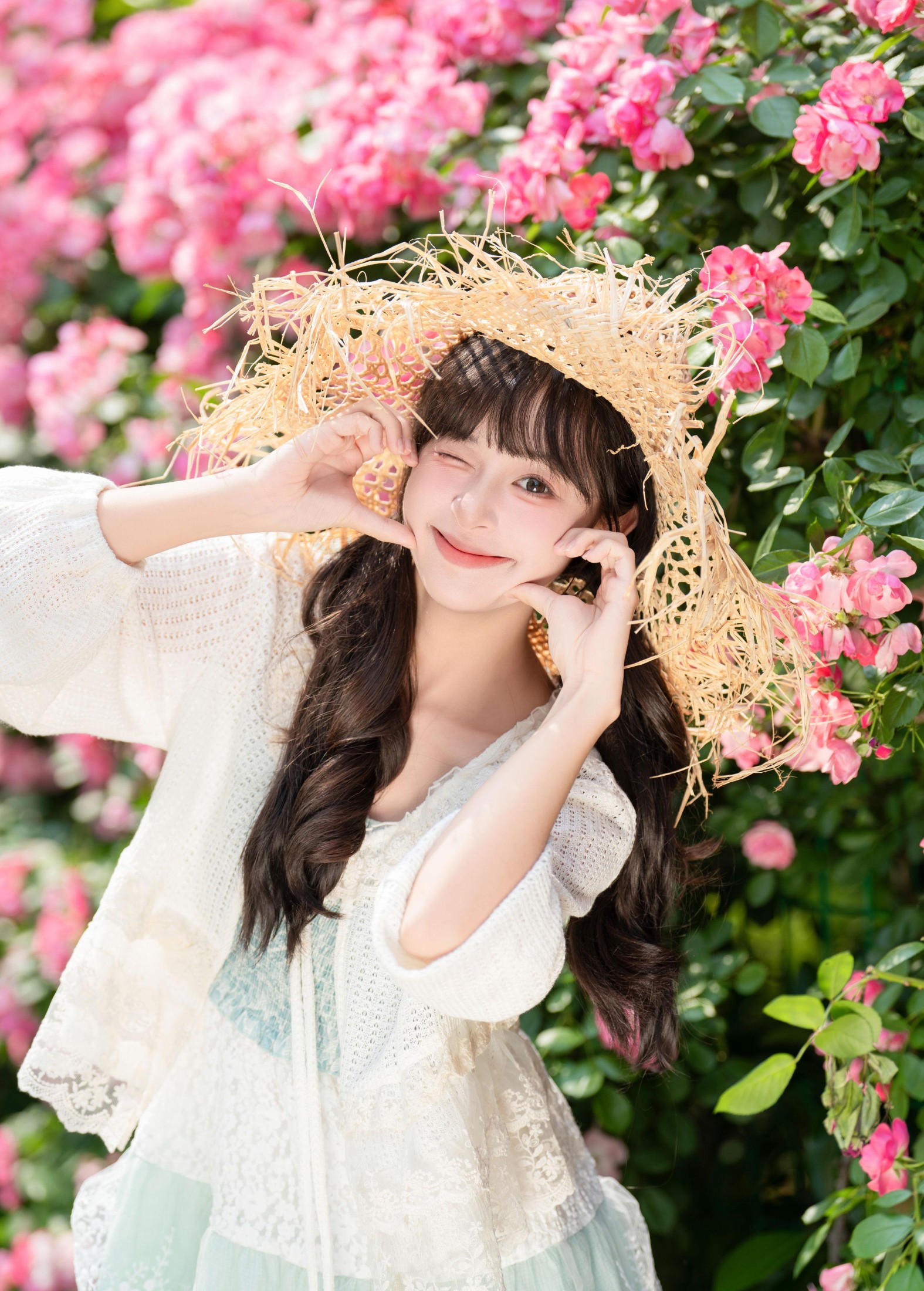 夏芋小年 – 《五月的蔷薇》[35P] 插图2