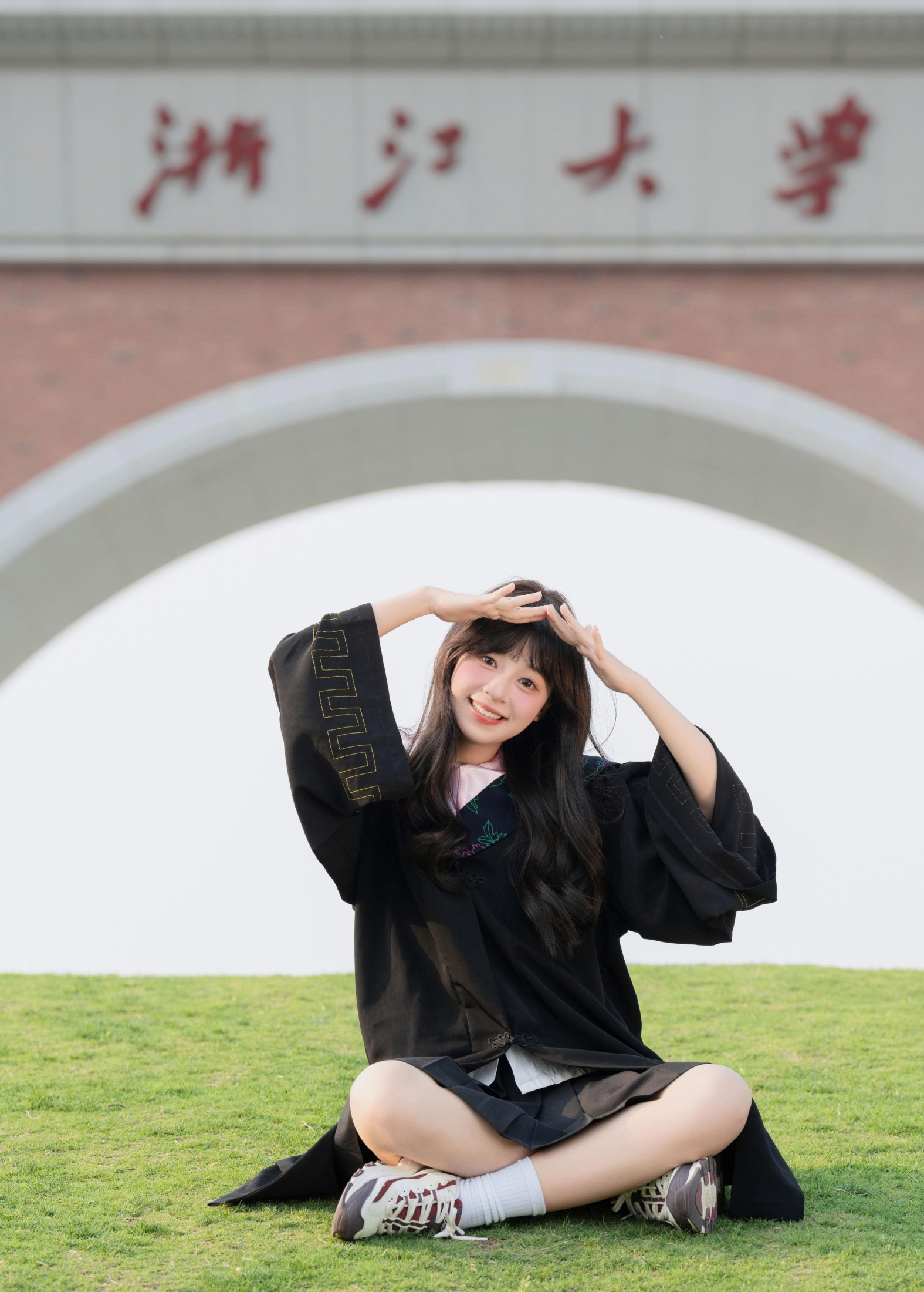 夏芋小年 – 《学士服》[18P] 插图2