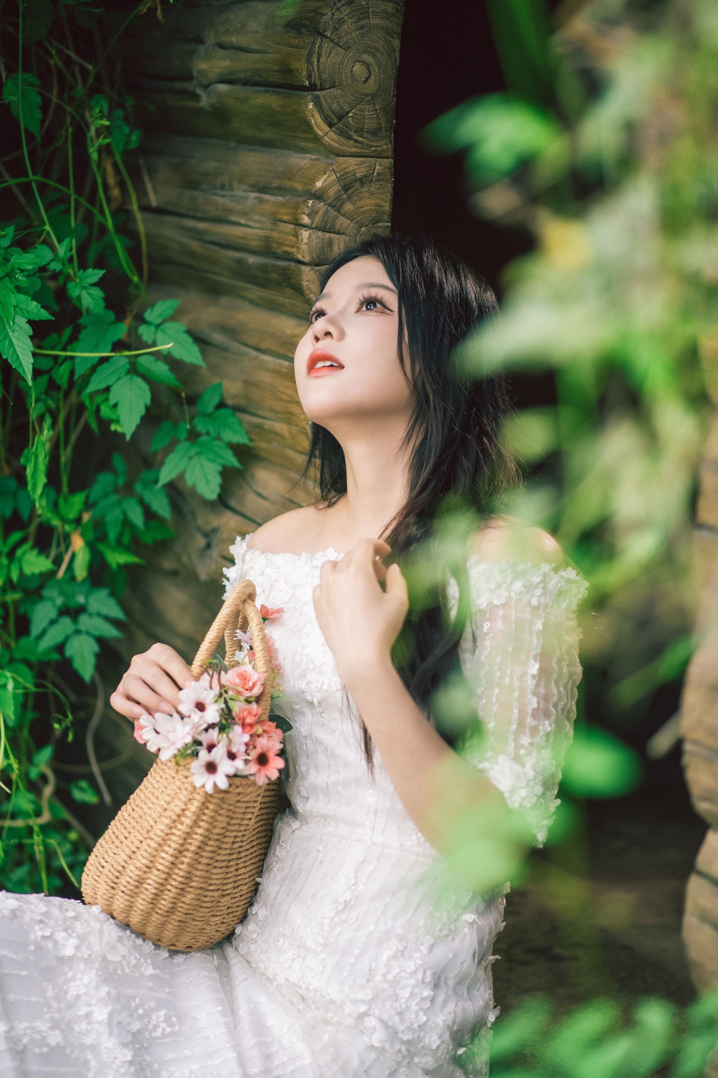 小云 – 《春暖花开去见你》[23P]-66COS