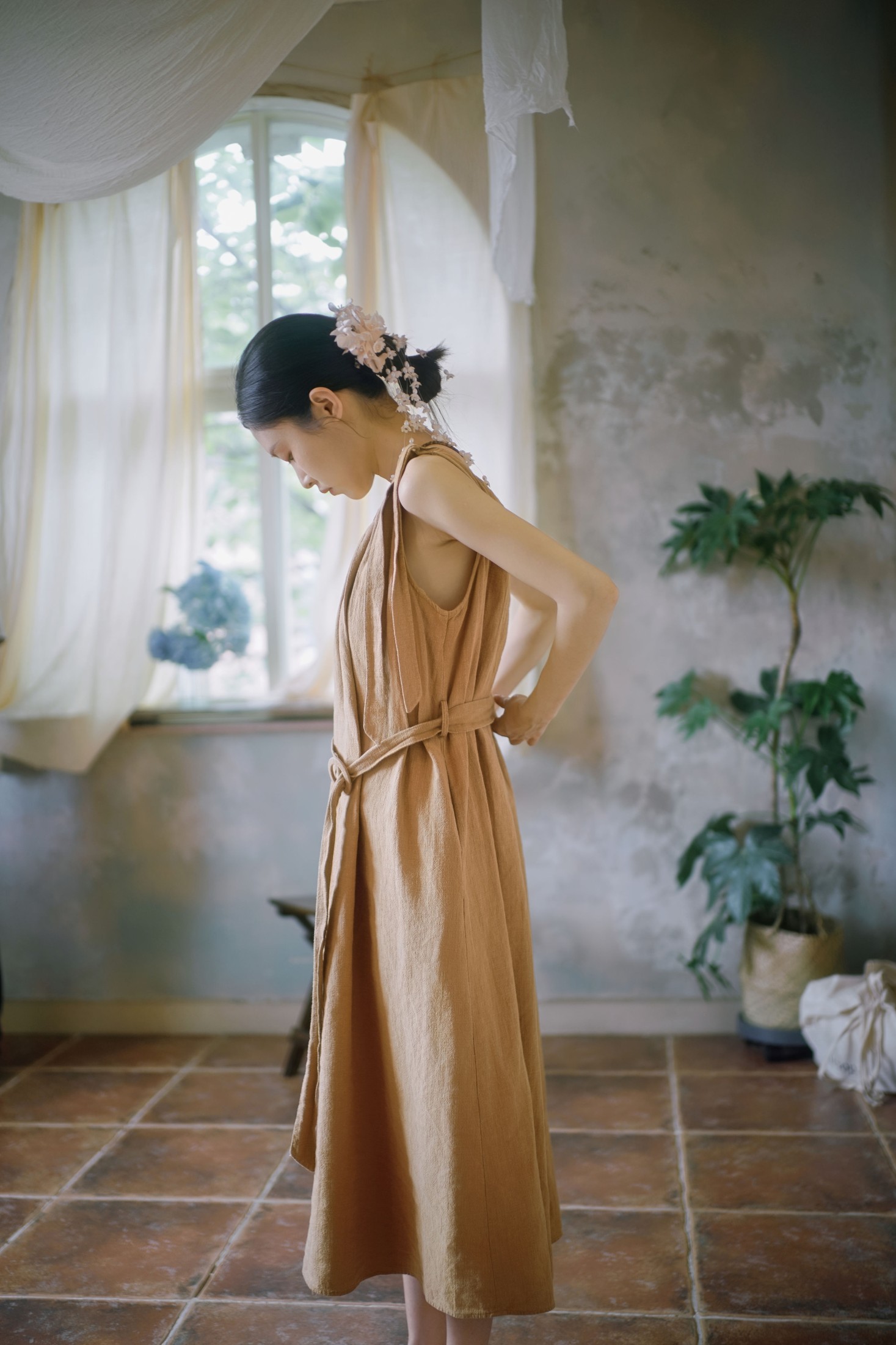 一只柚子 – 《时光诗画：花影少女时光》[47P] 插图3