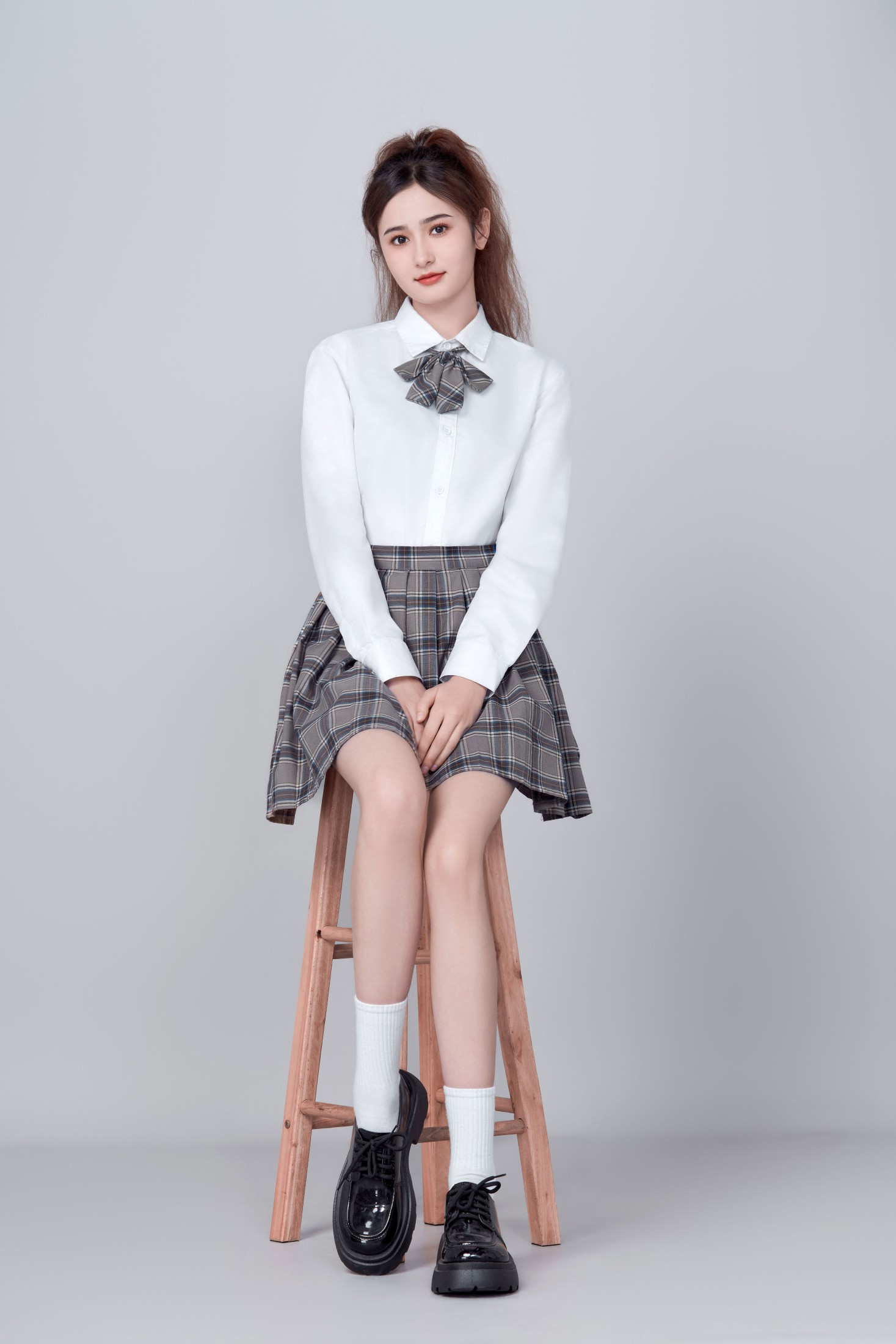 坎杜克 – 《白衫格裙：少女活力映像》[14P] 插图5