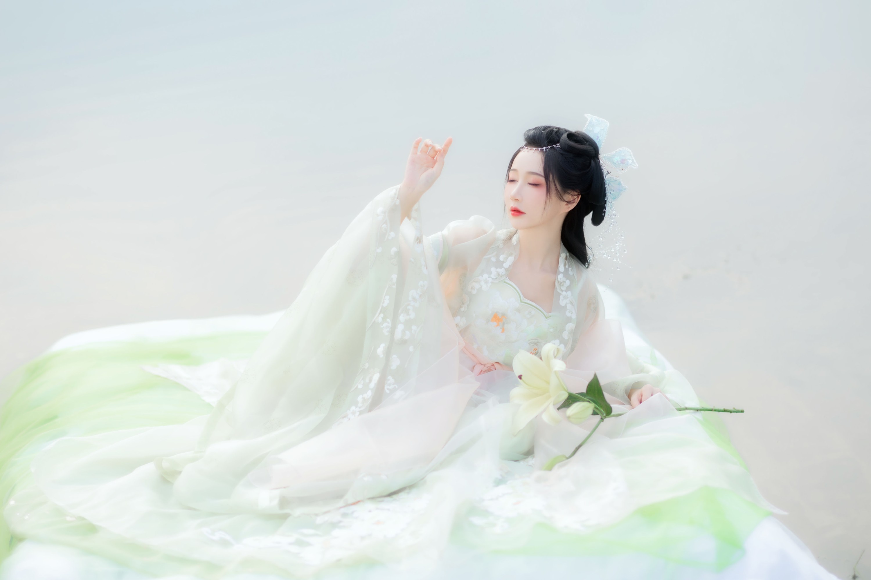 绮罗生的小苏苏 – 《绿梅》[29P]-66COS