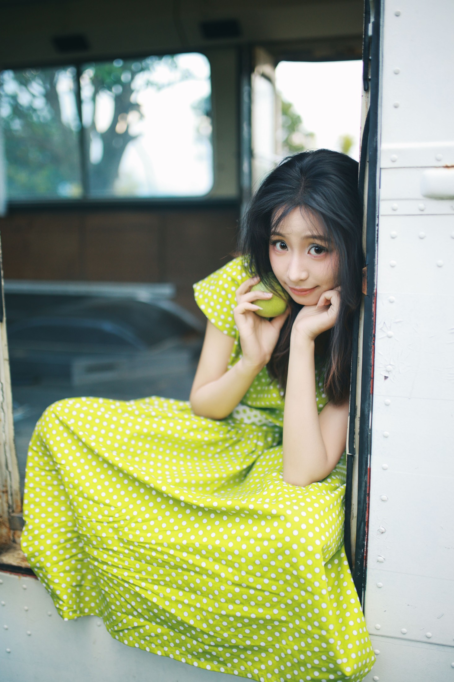 小u – 《青苹果写真》[30P]-66COS