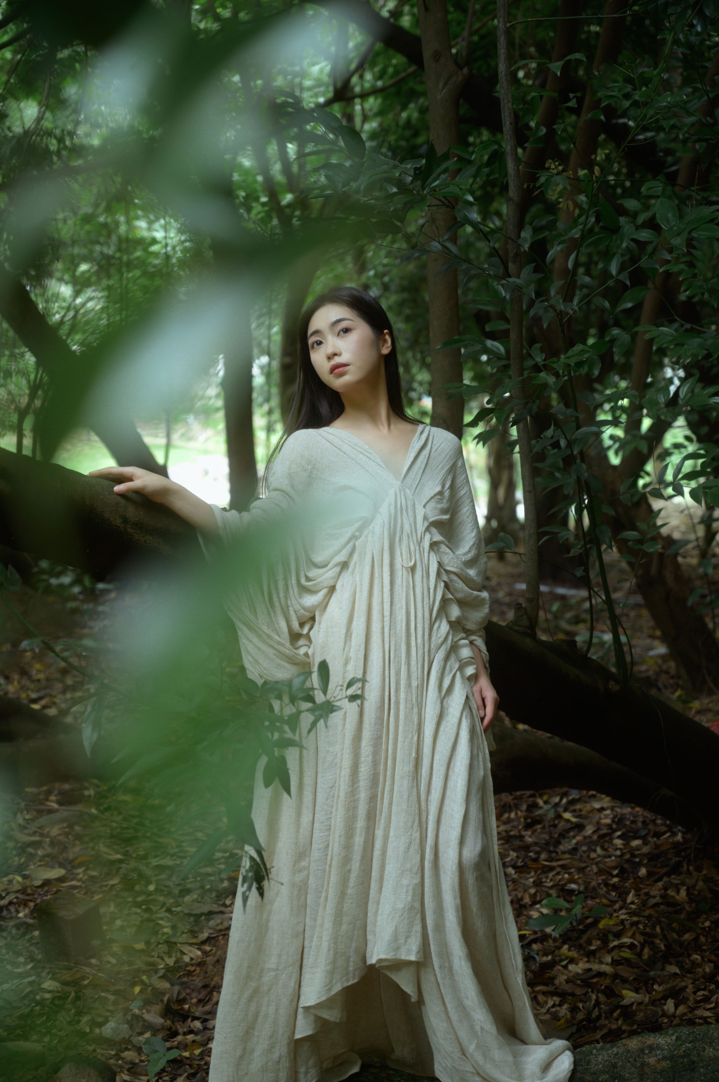 半个月亮 – 《在林中》[22P] 插图3