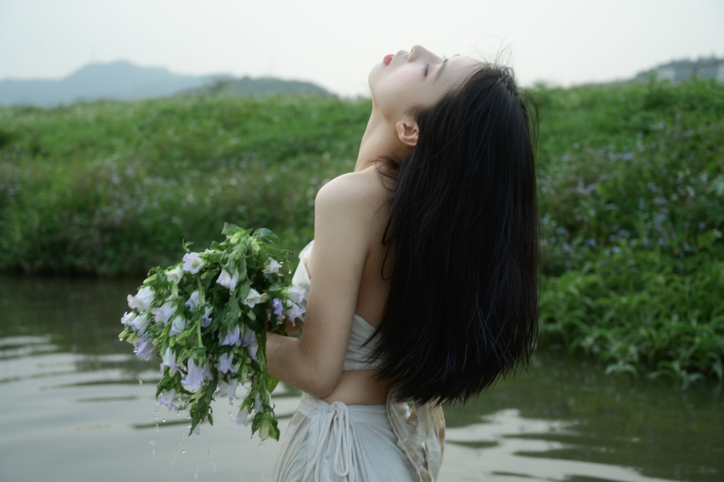 悲伤甜椒 – 《山涧溪水》[16P]-66COS