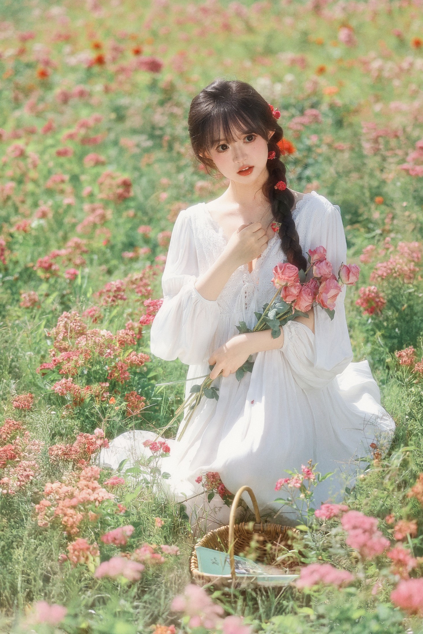 狮子 – 《误入爱丽丝的后花园》[33P]-66COS