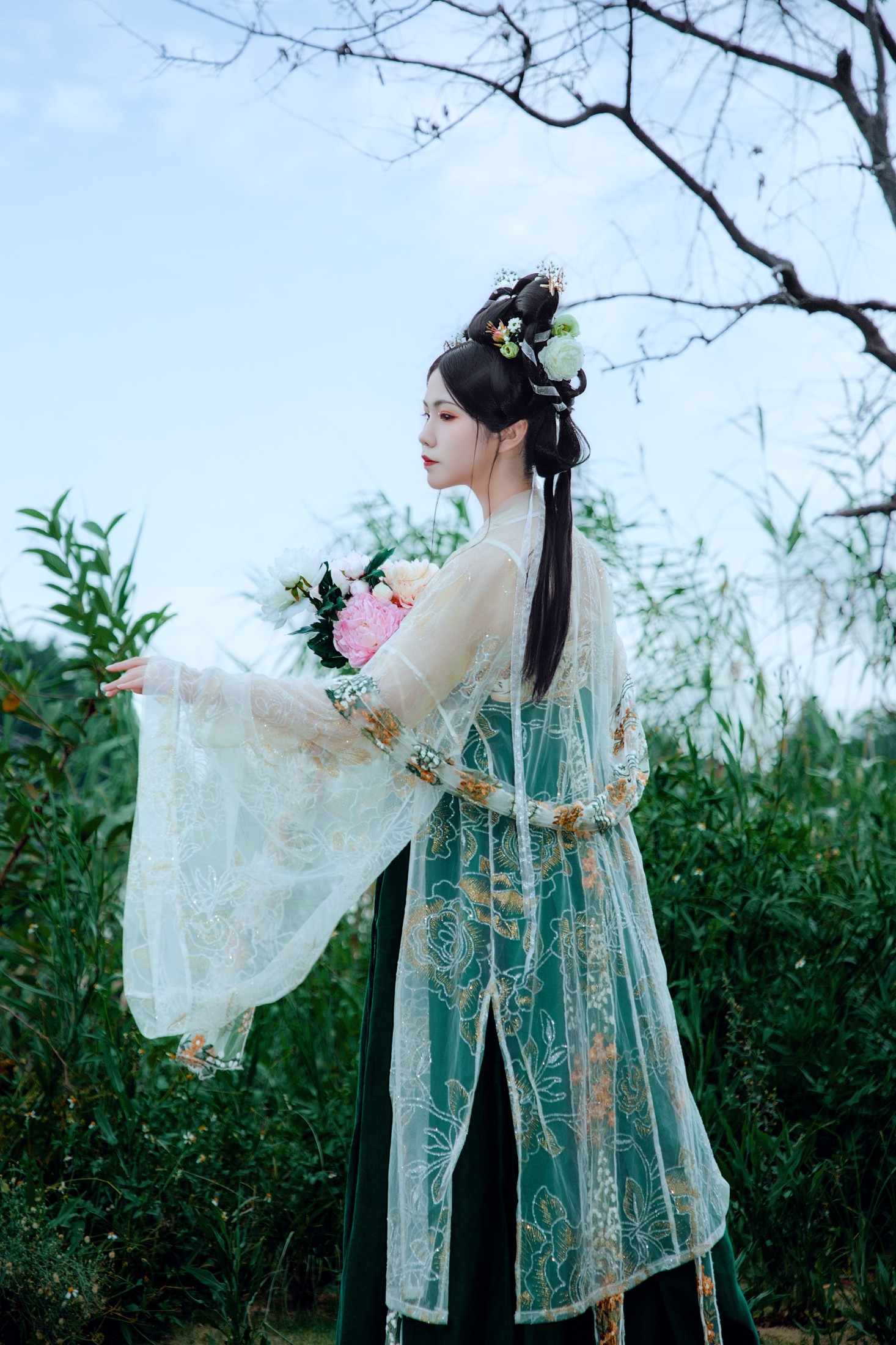 胖头鱼 – 《烟雨入江南》[18P]-66COS