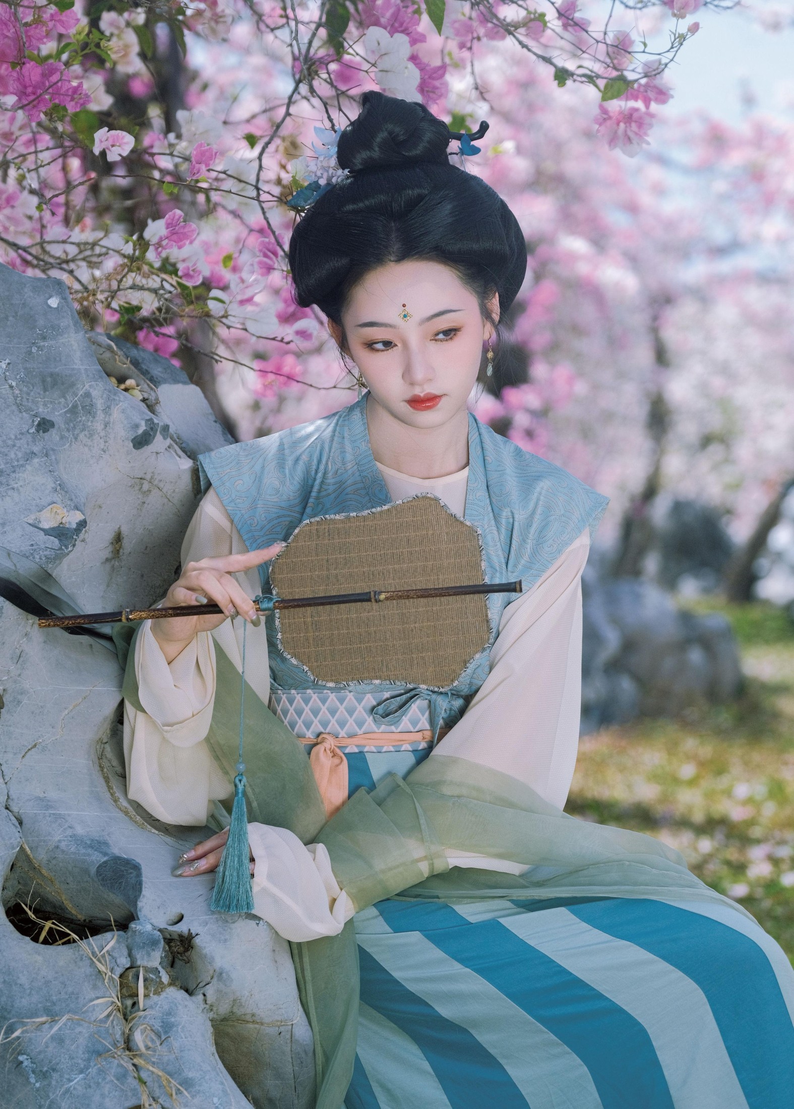 小林 – 《春山》[16P] 插图2