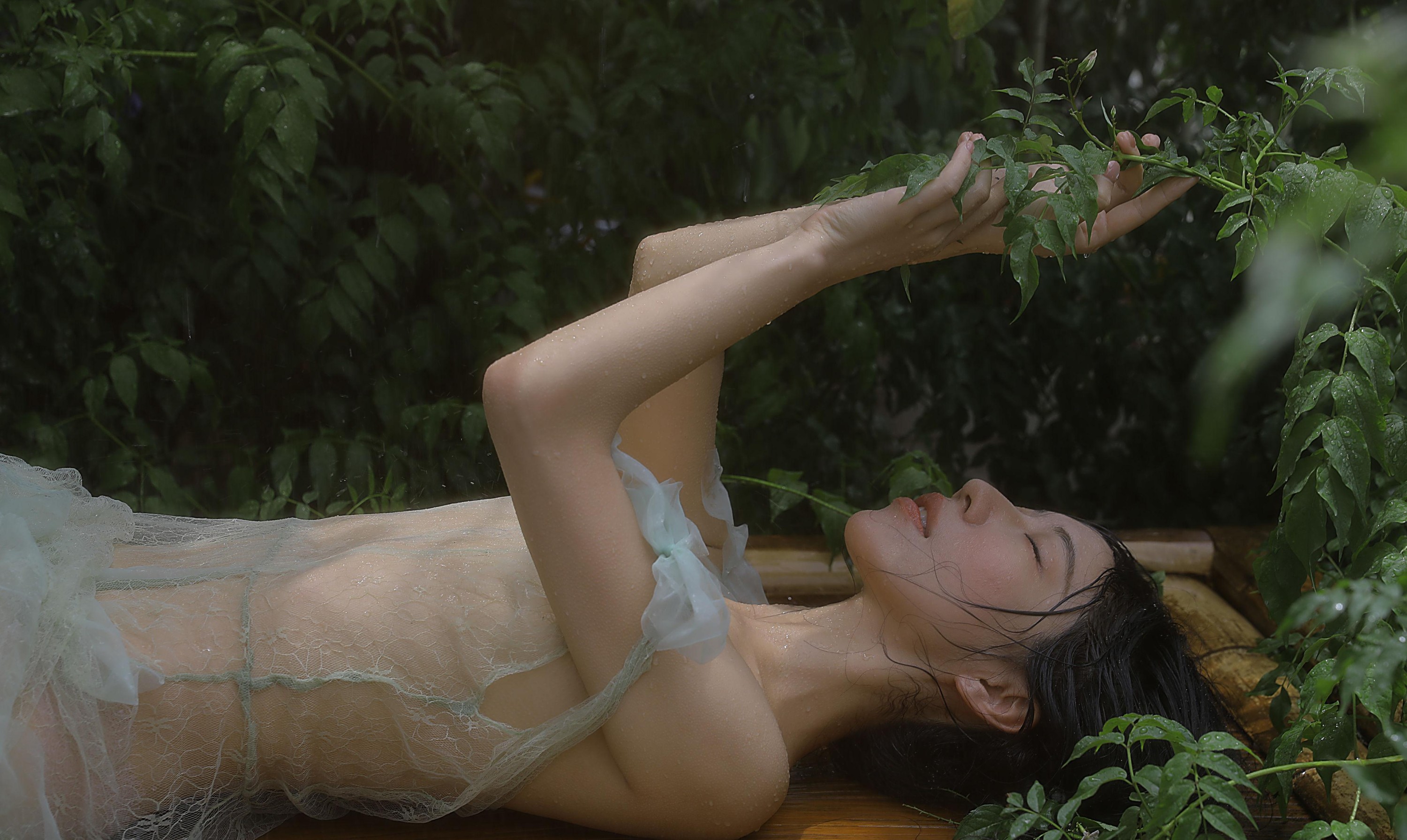 Wendy园子模特 – 《盛夏》[13P]-66COS