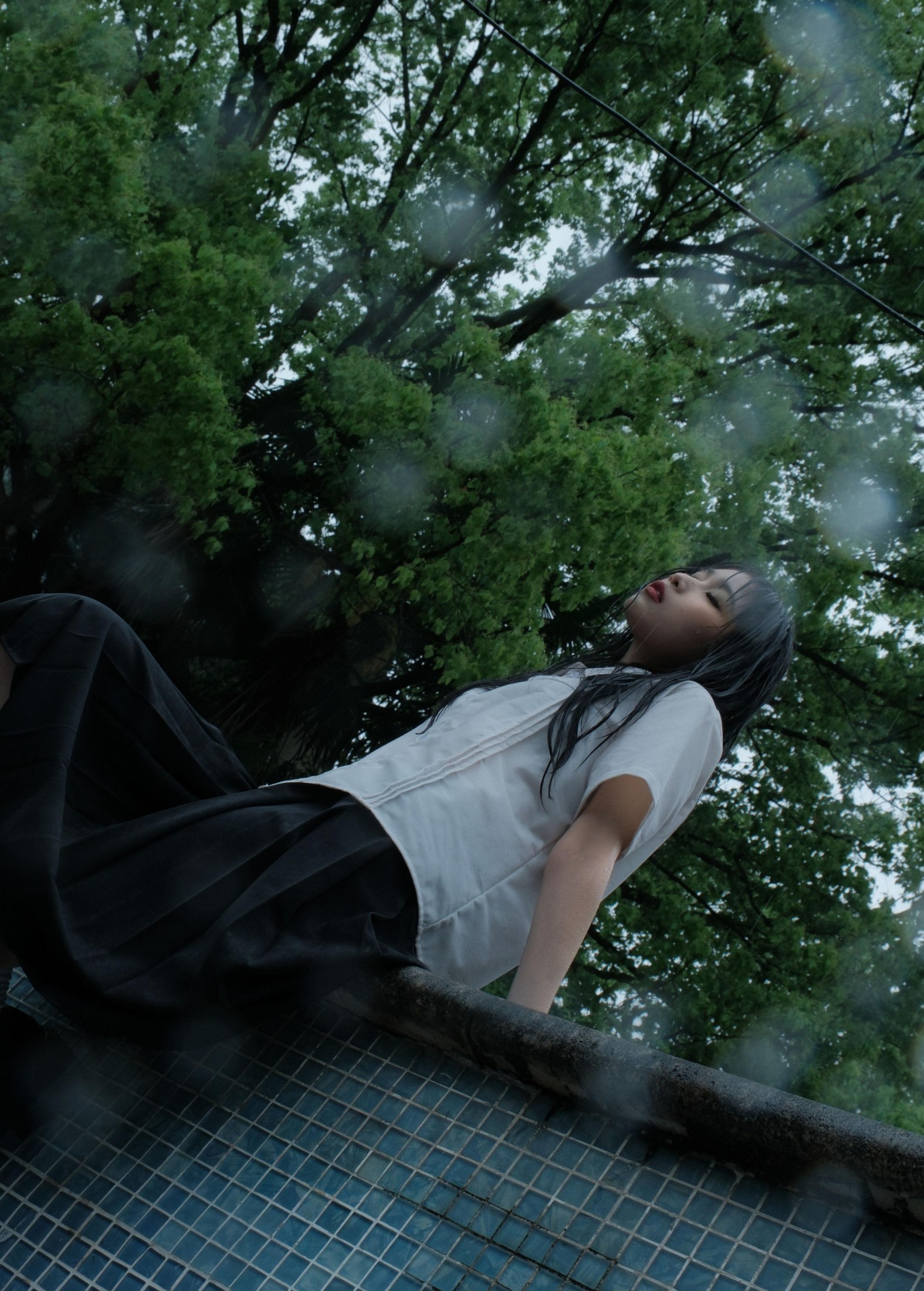 西一奥 – 《暴雨冲洗着我的灵魂底片》[14P] 插图2