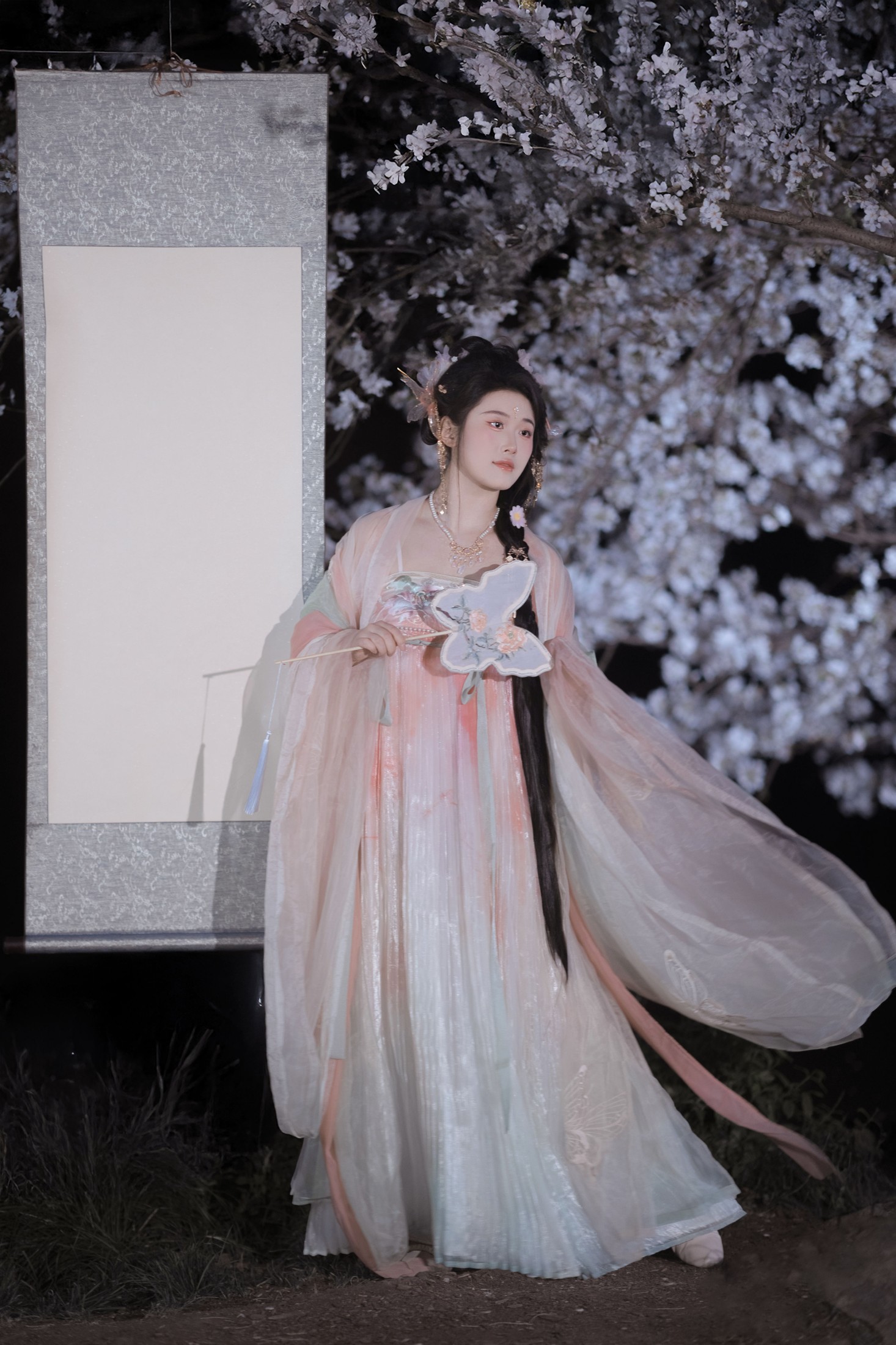 静若初夏 – 《春夜赏樱》[37P] 插图3