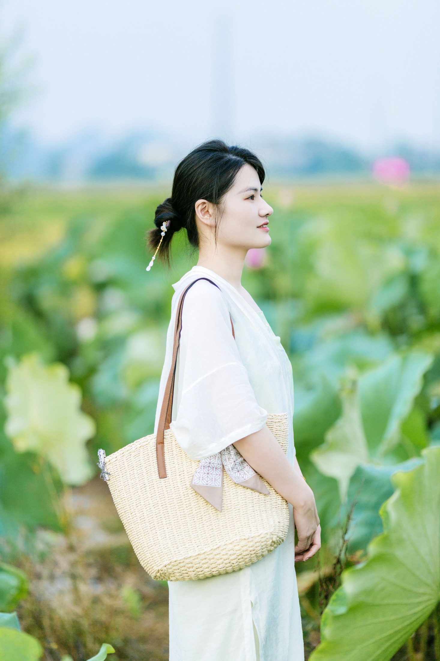 潘潘 – 《春有百花夏有荷》[14P]-66COS