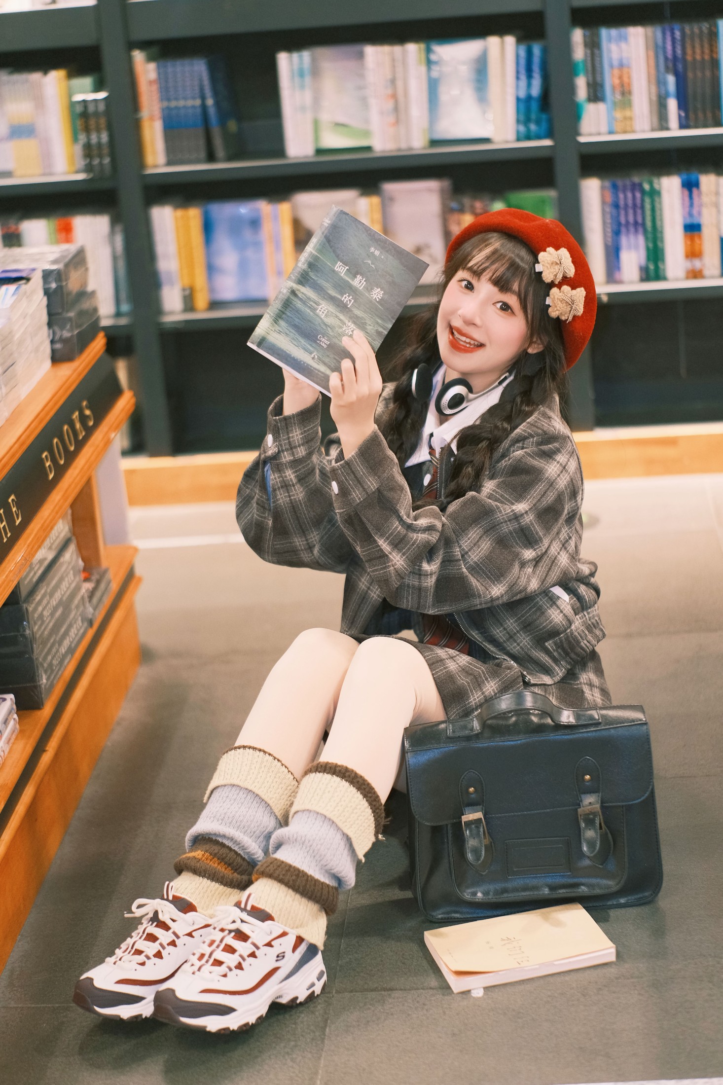 夏芋小年 – 《书店女孩》[20P] 插图2