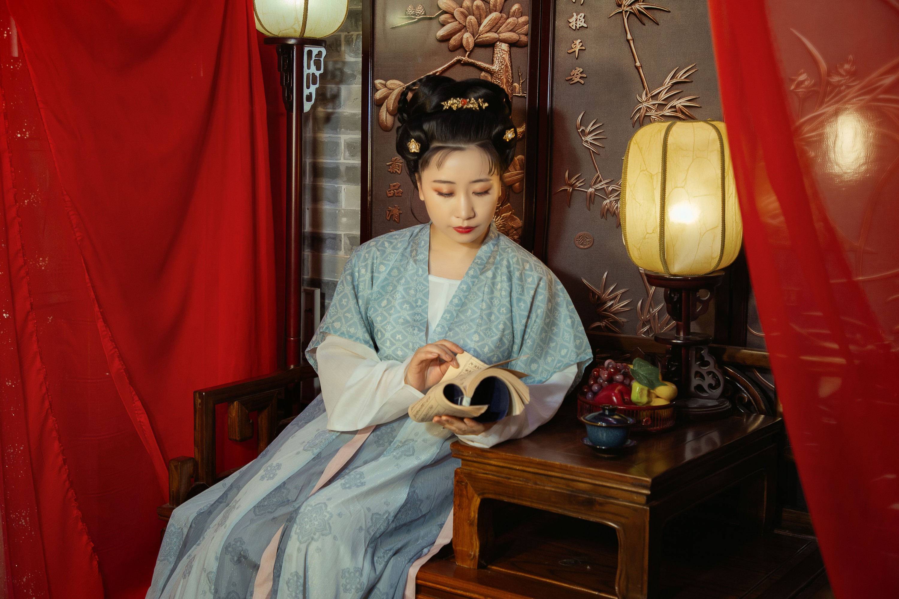 卡卡 – 《暮色》[14P]-66COS