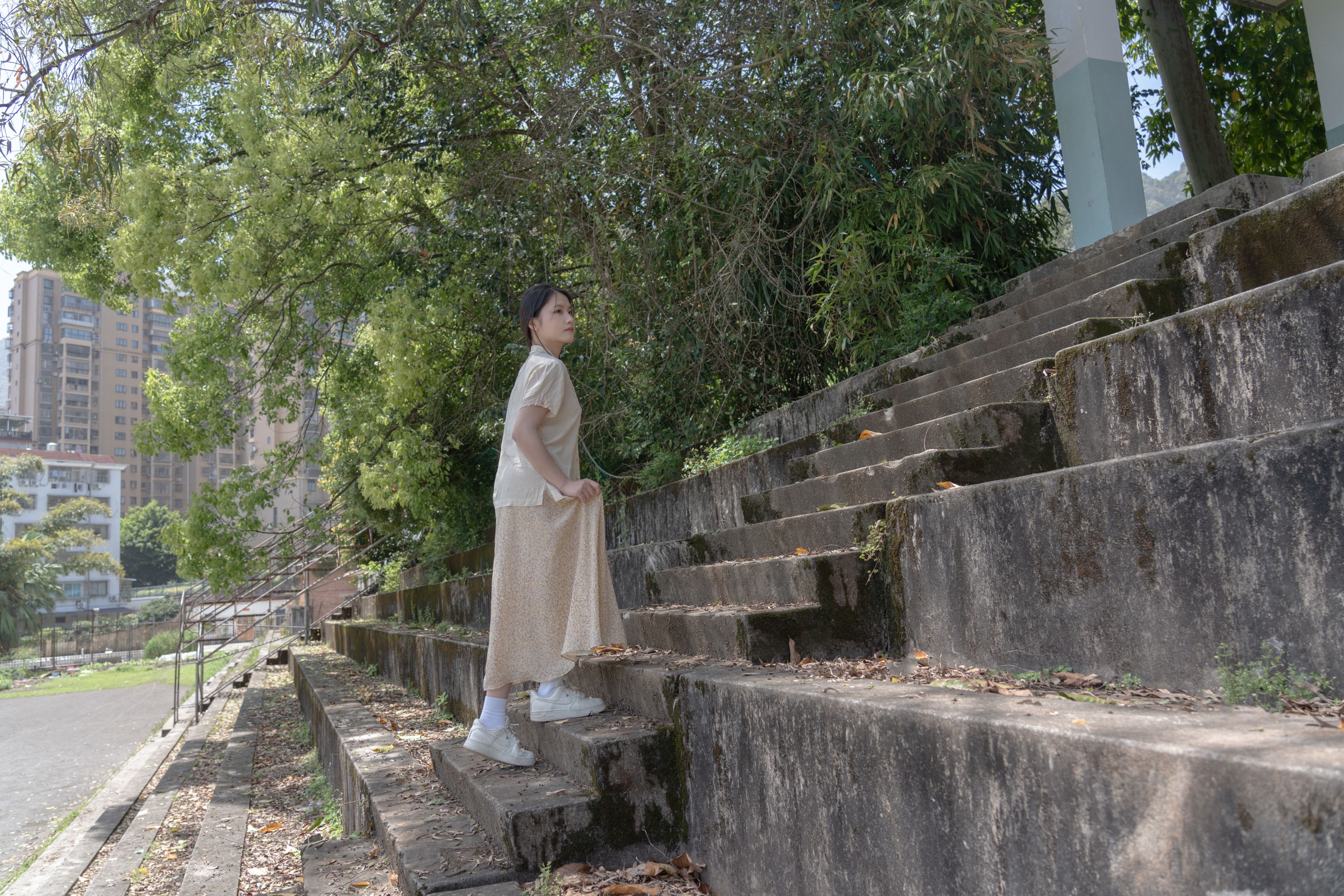 依鑫 – 《你走后时间开始练习轻手轻脚》[17P] 插图4