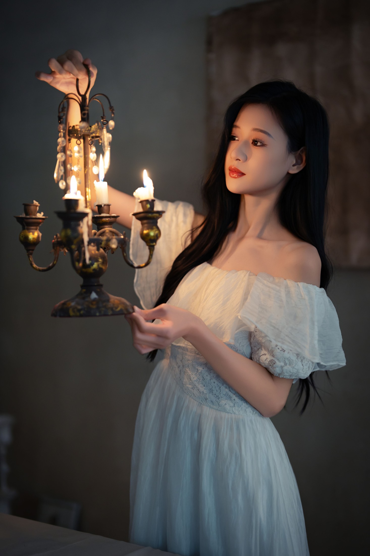 晓晓 – 《寻觅黑夜的光》[16P]-66COS