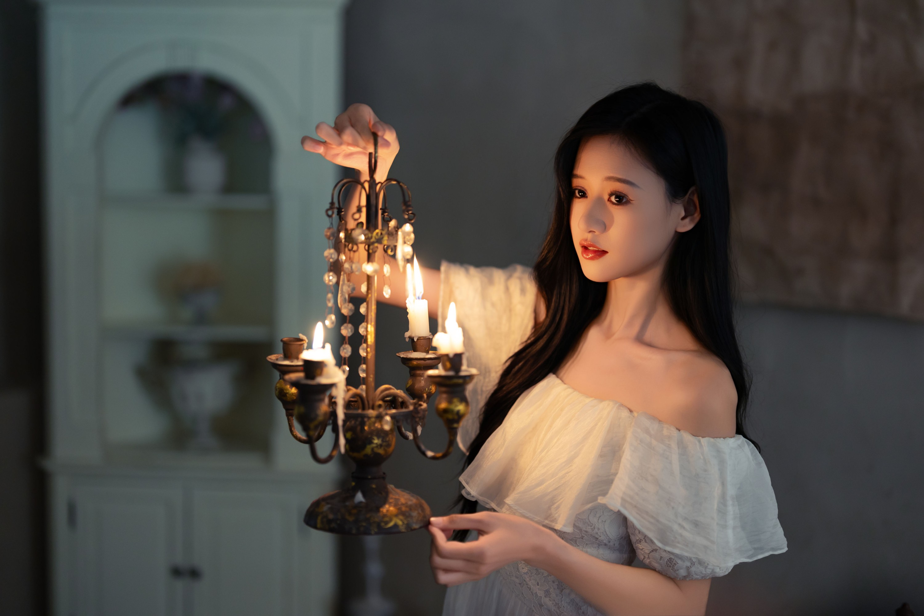 晓晓 – 《寻觅黑夜的光》[16P] 插图3