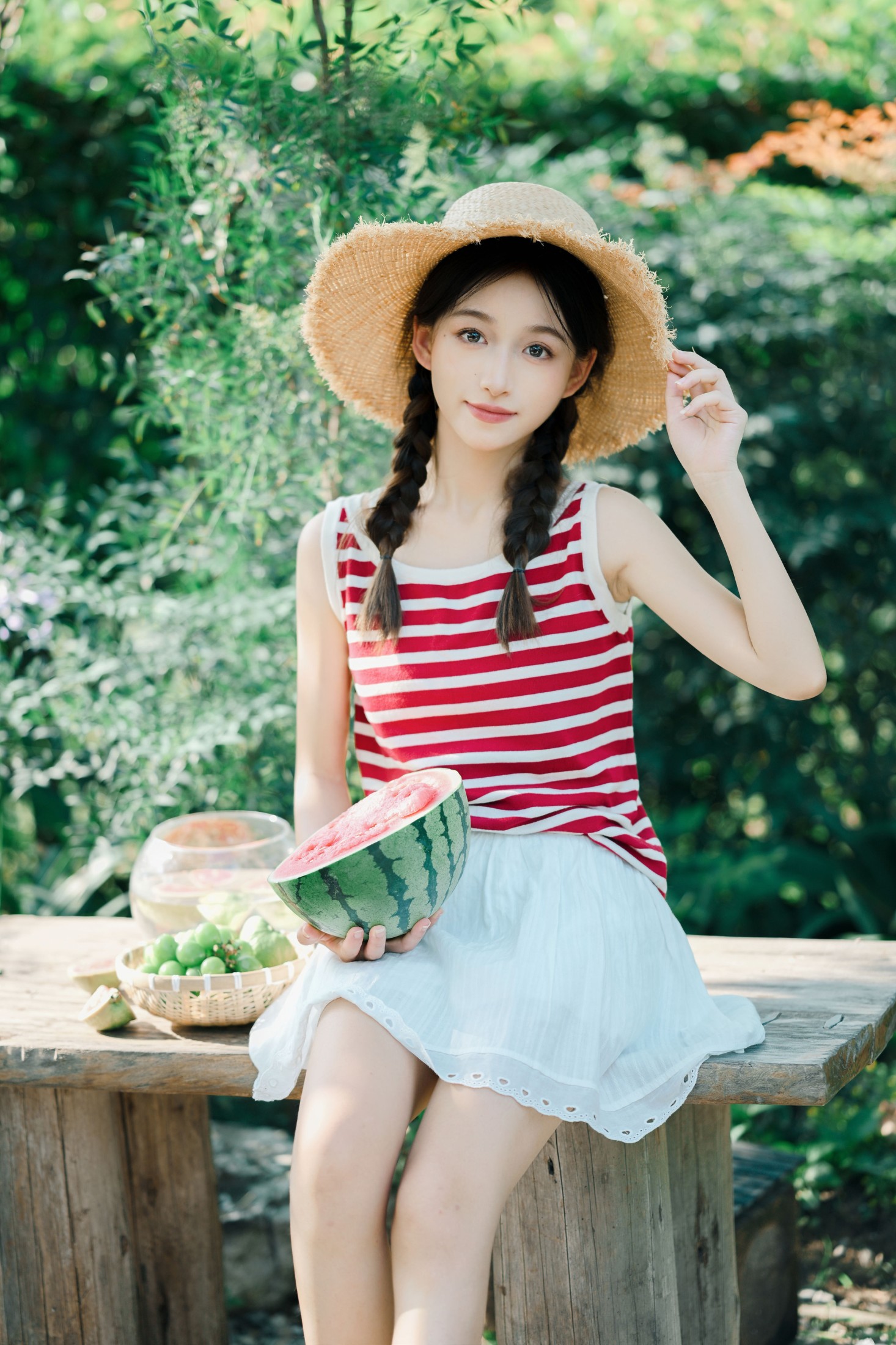 林淼鑫 – 《夏日少女与红西瓜》[17P]-66COS