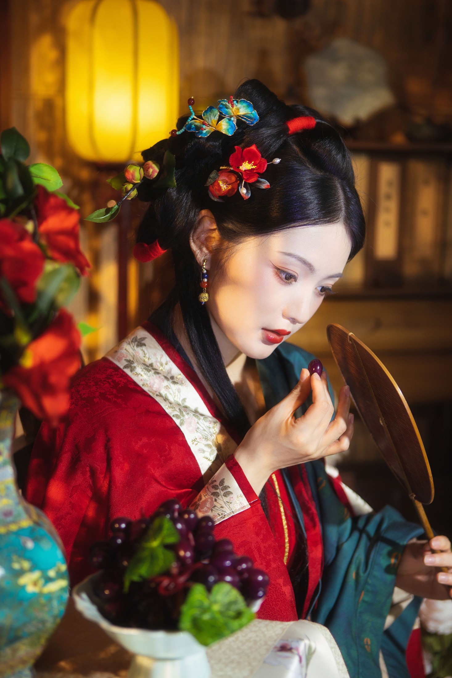 吴莹琨琨 – 《一室春深》[20P]-66COS