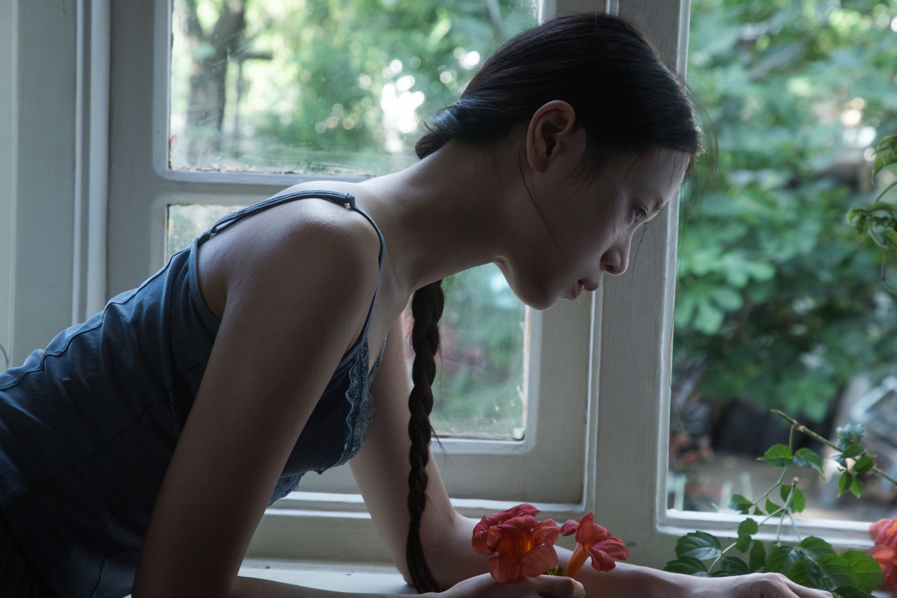 蔡景梵 – 《光，海棠花和女孩》[18P]-66COS