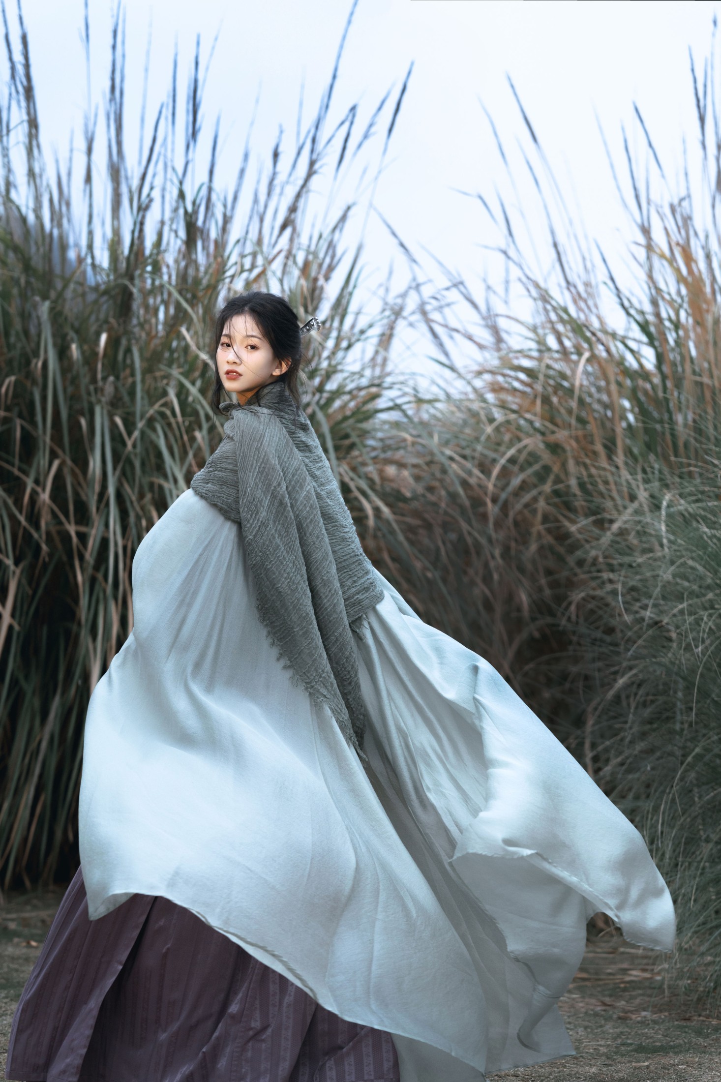 二一芝 – 《风又起，叶落地》[19P] 插图3