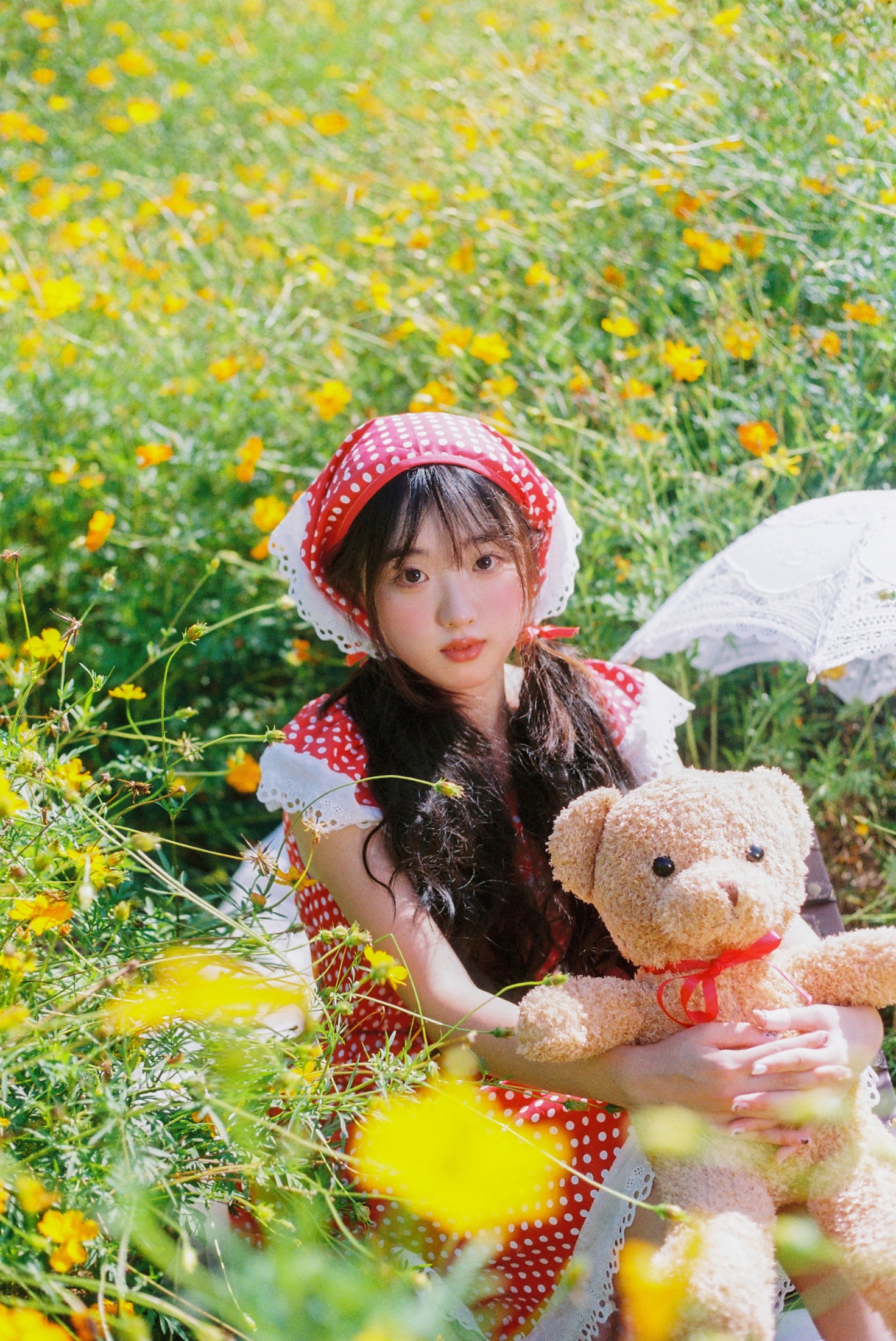 yunn – 《花间的洋娃娃～》[13P] 插图5