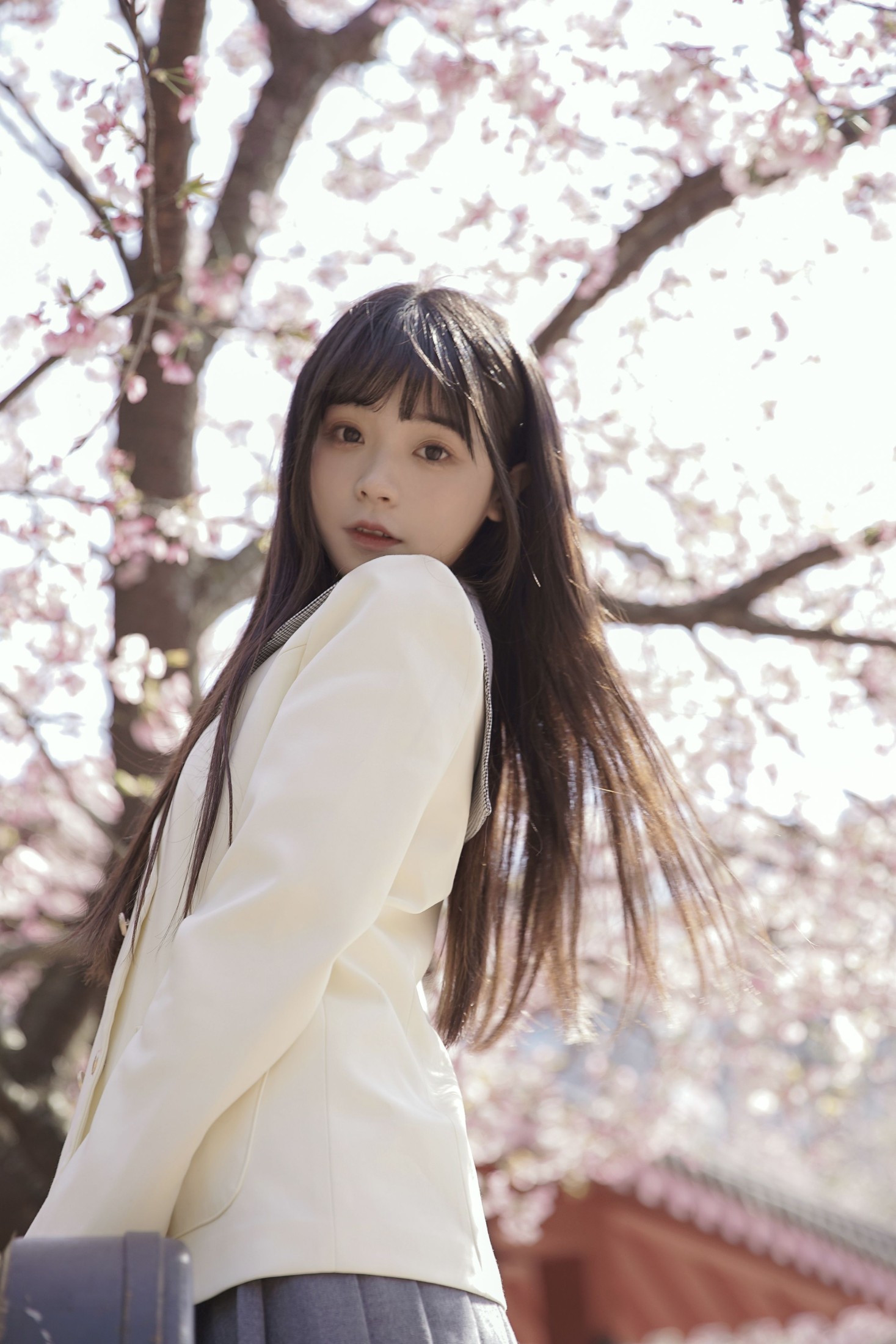 一只小沁 – 《樱花下的少女》[17P]-66COS