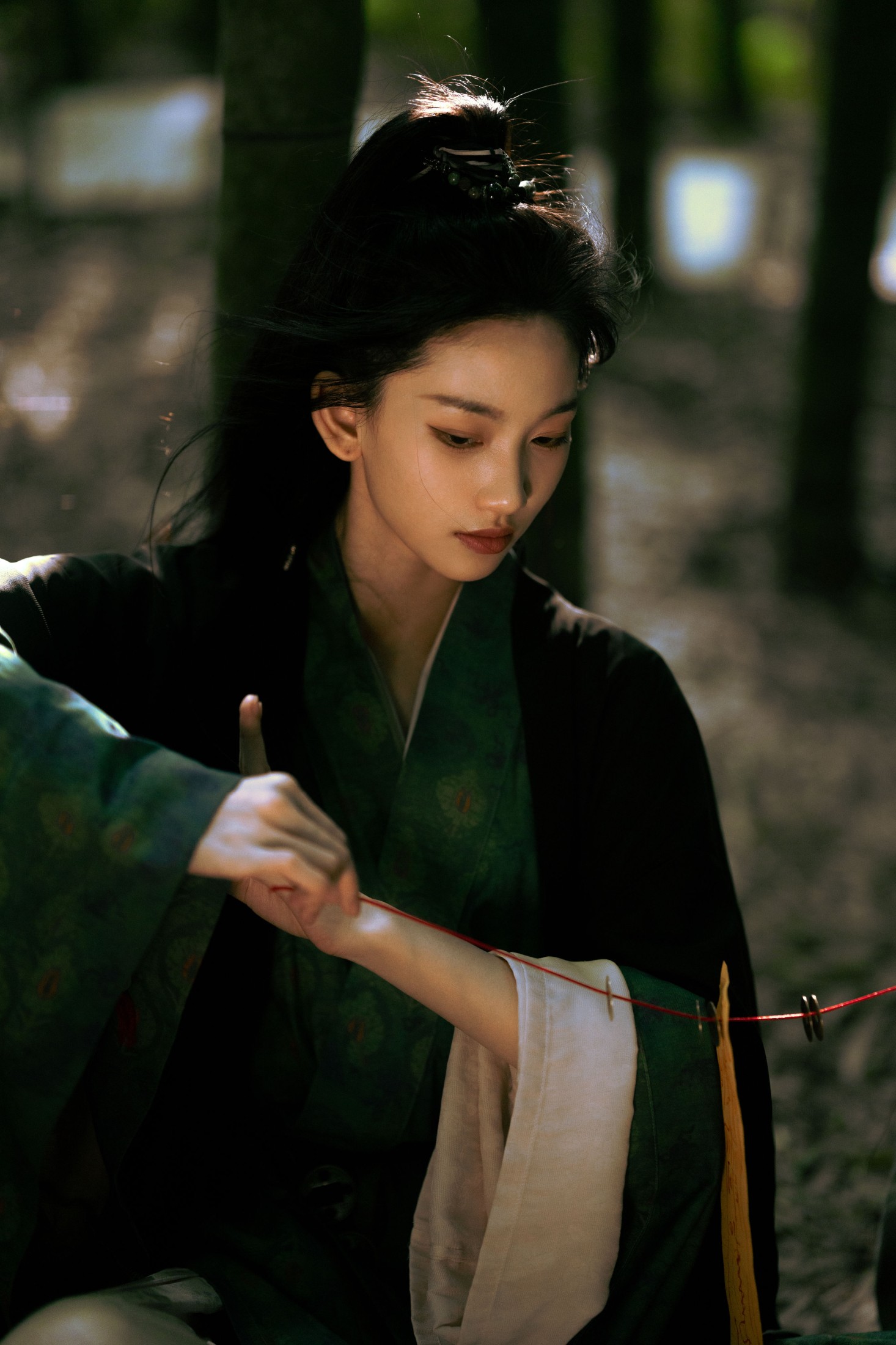 二一芝 一个木枝 – 《小道士与赶尸人》[18P] 插图5