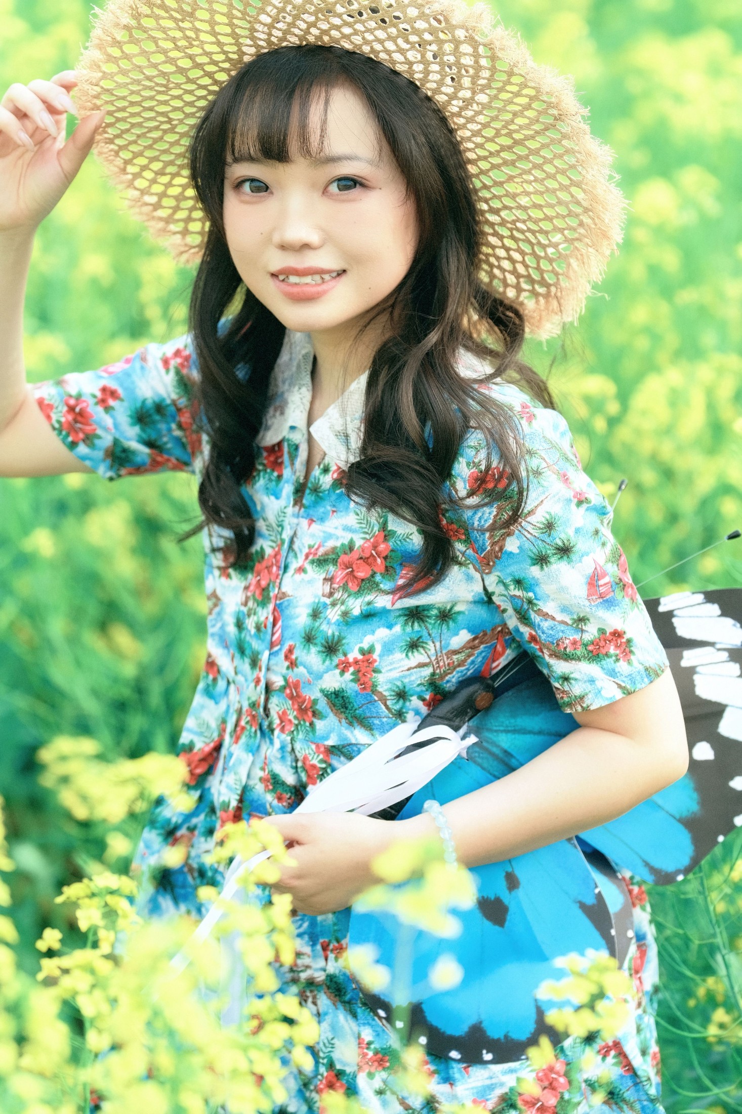 贝贝不睡觉 – 《阳光  微风  油菜花》[19P]-66COS