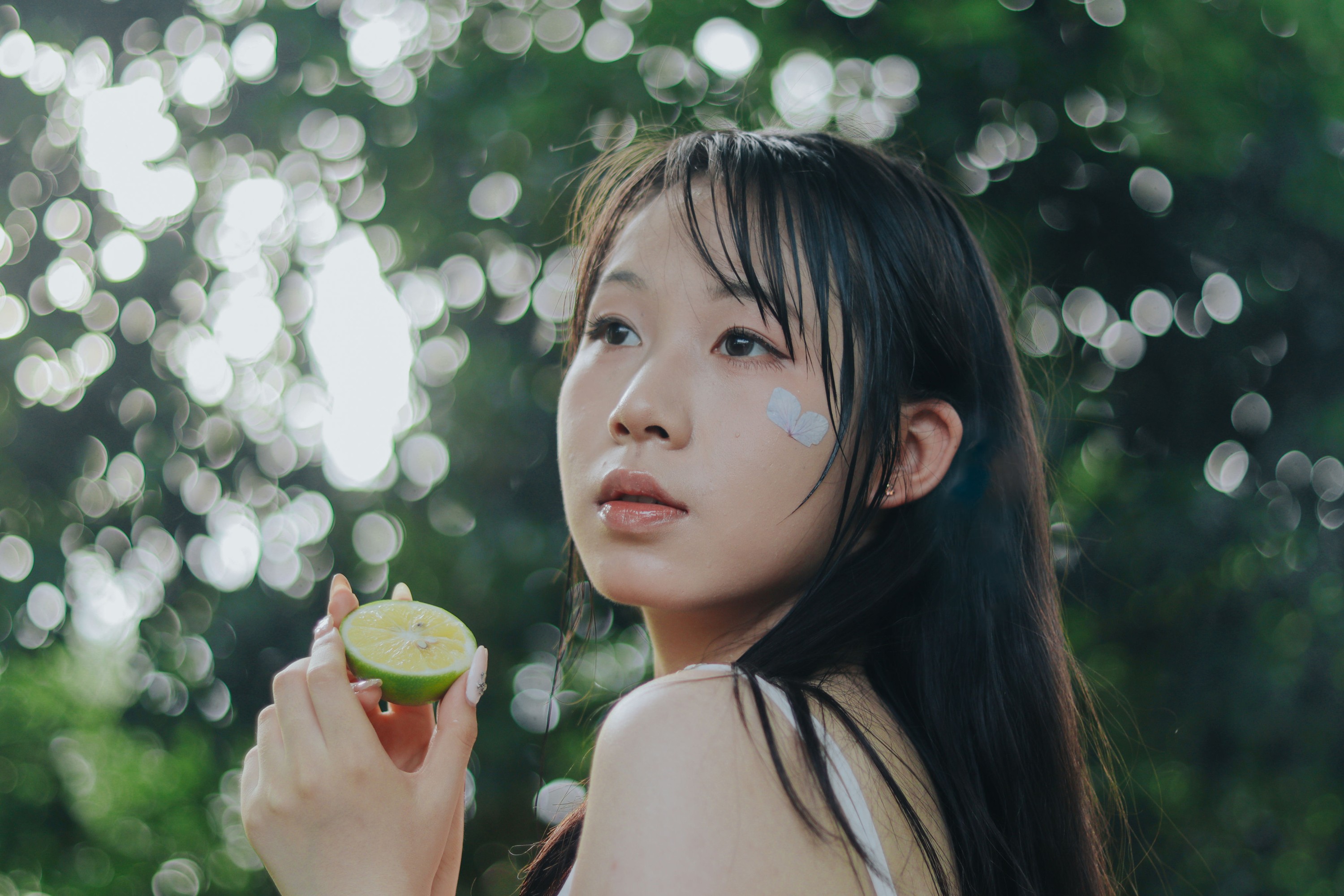 桃一 – 《雨中绣球》[17P]-66COS