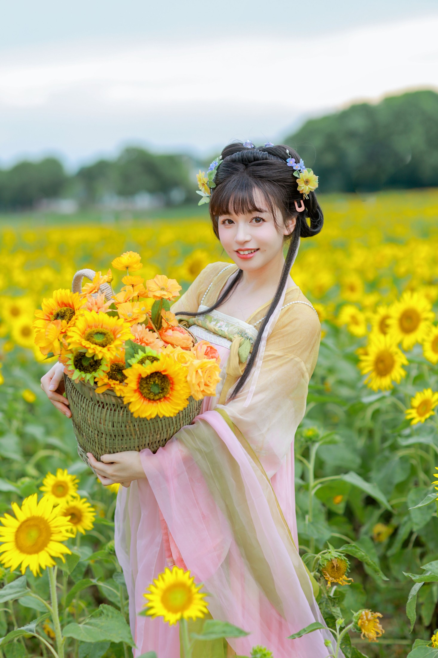 琳琳 – 《这片向日葵已经被本小姐承包了！》[13P] 插图3