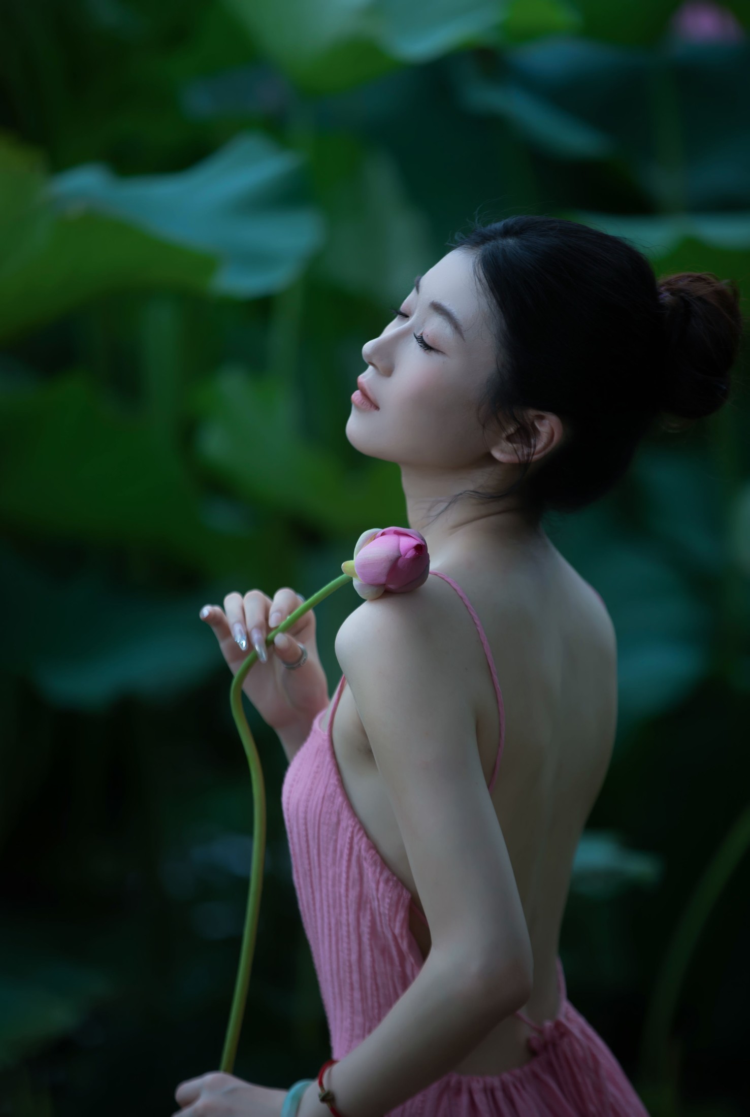 牛排小王子 – 《荷花与少女》[15P] 插图3