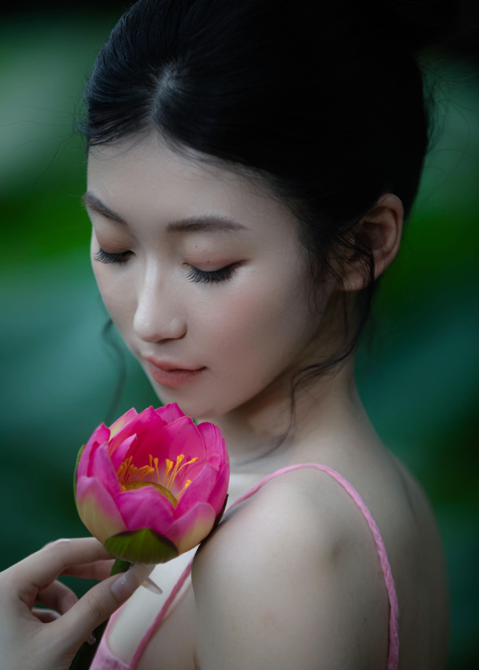 牛排小王子 – 《荷花与少女》[15P] 插图2