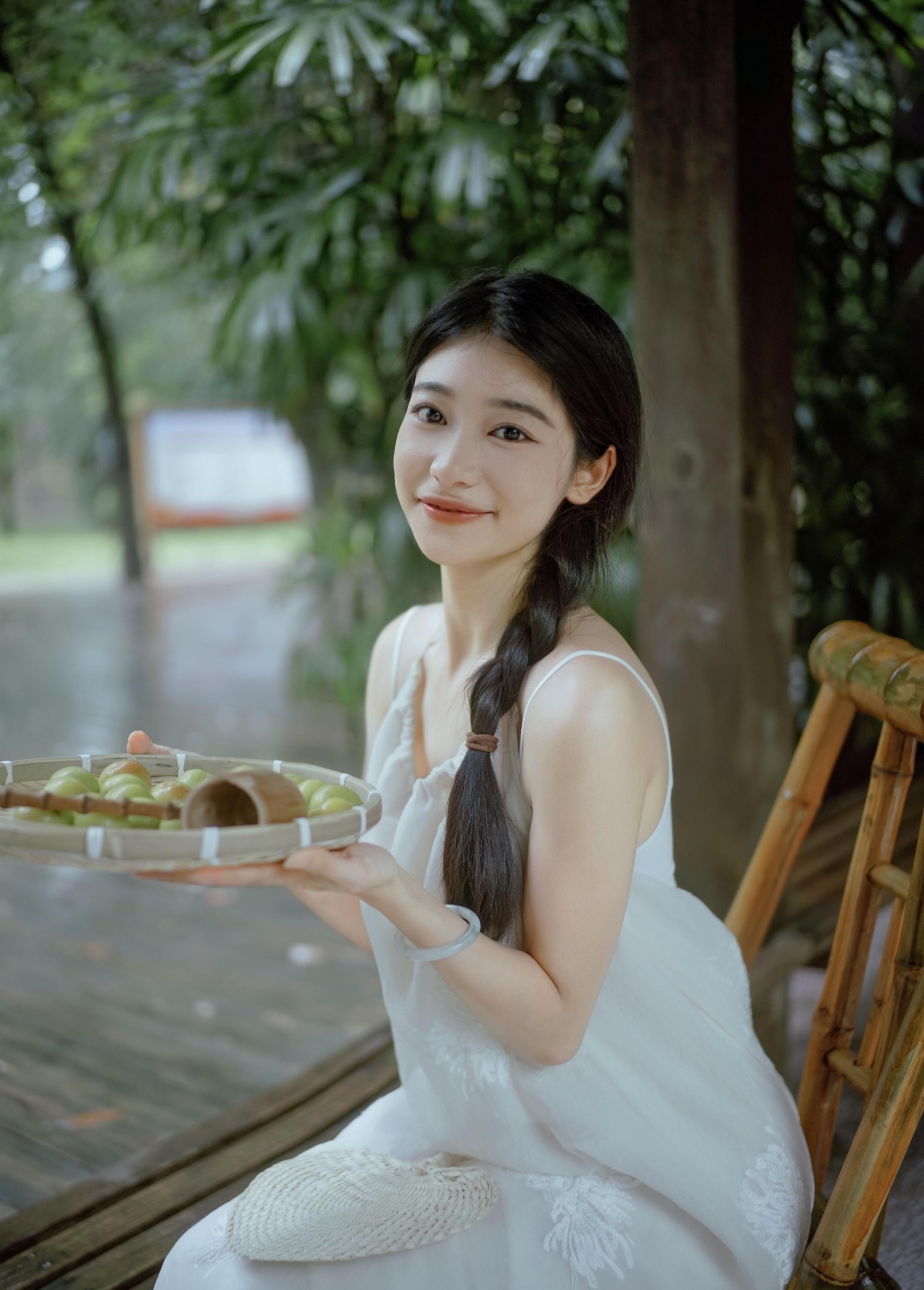 小美 – 《雨落林间，少女的青李时光》[41P]-66COS