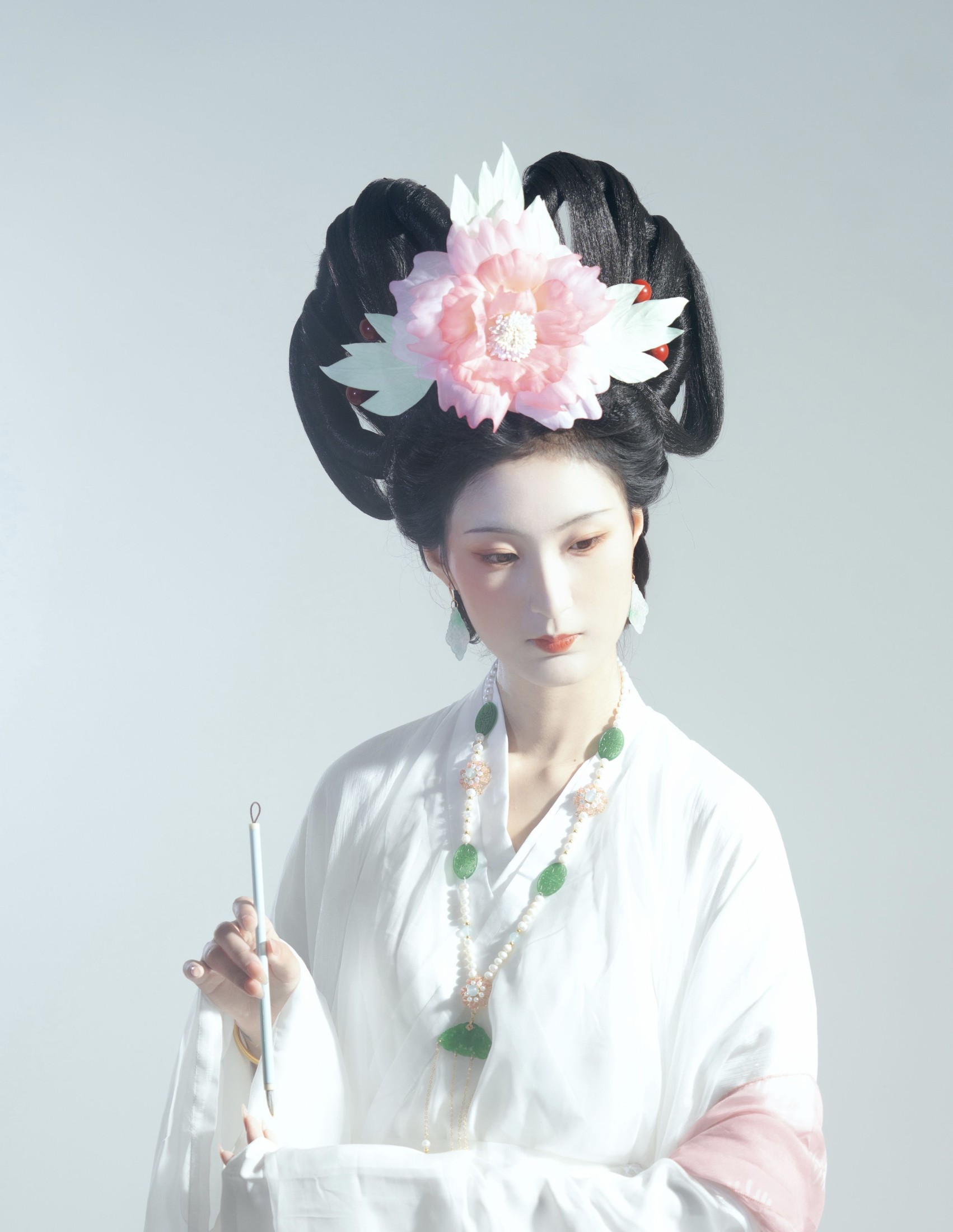 荷里寒 – 《瓷人仿妆 • 思凡》[13P]-66COS