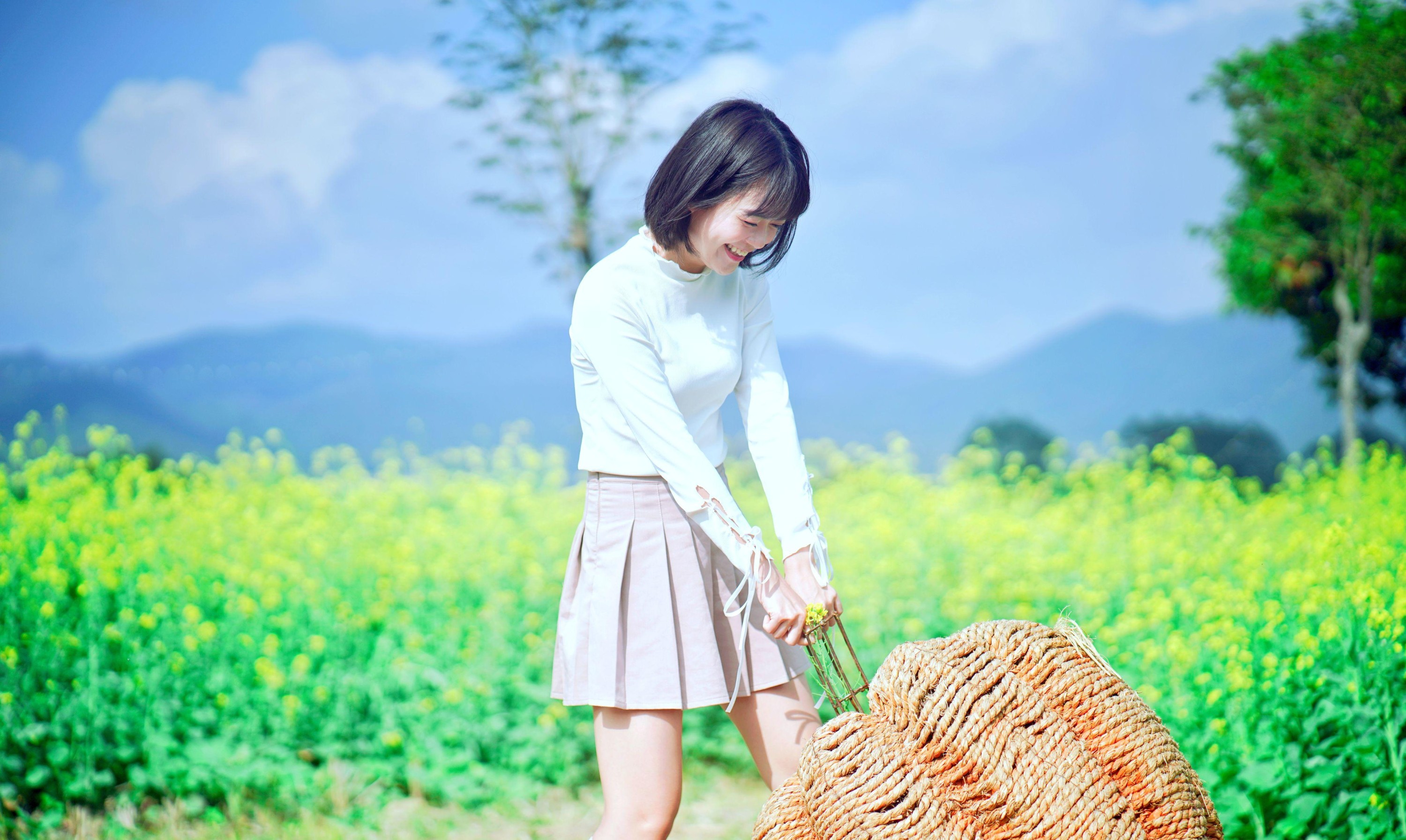 晓颖葵子 – 《春日花田元气少女》[21P] 插图2