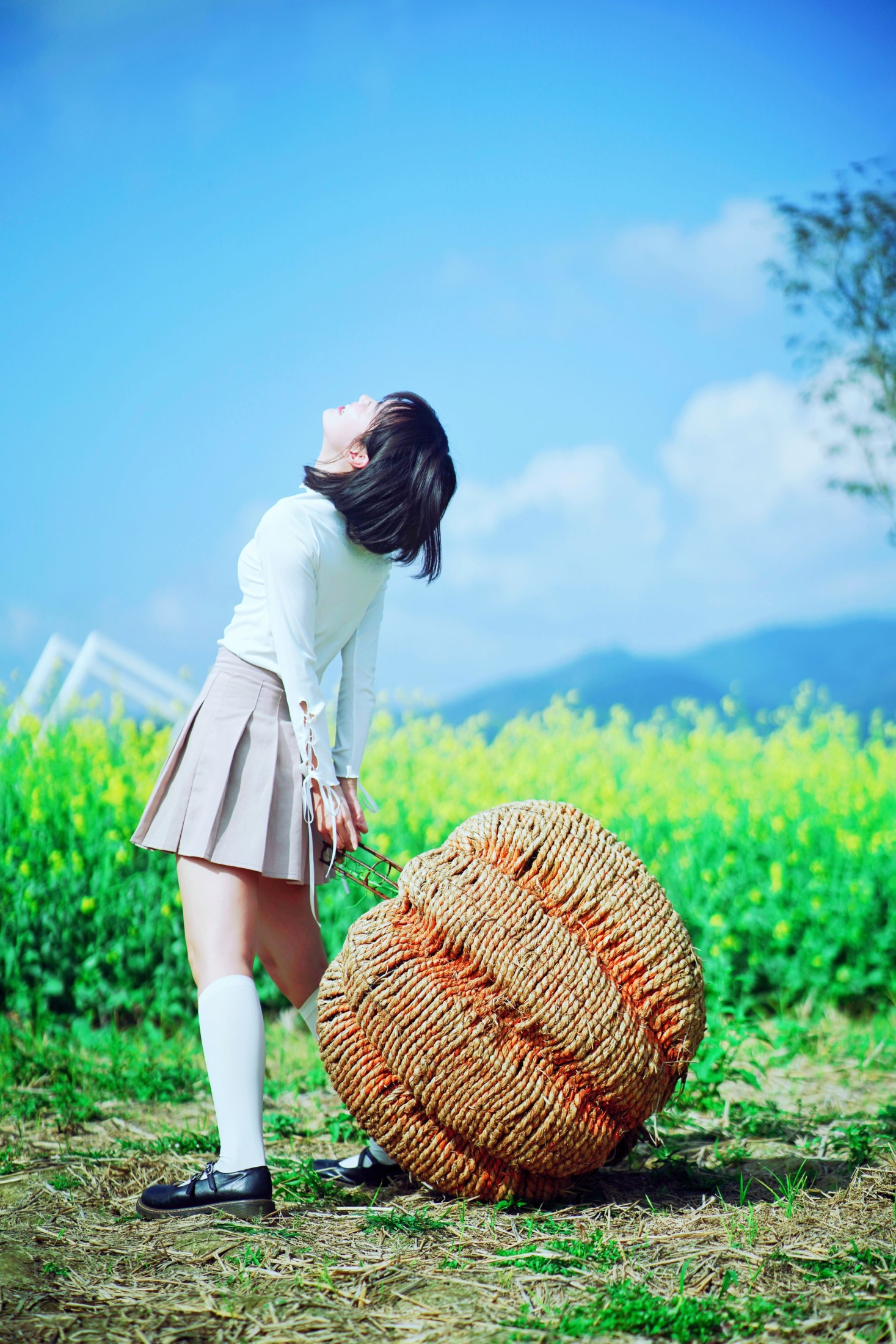 晓颖葵子 – 《春日花田元气少女》[21P] 插图4