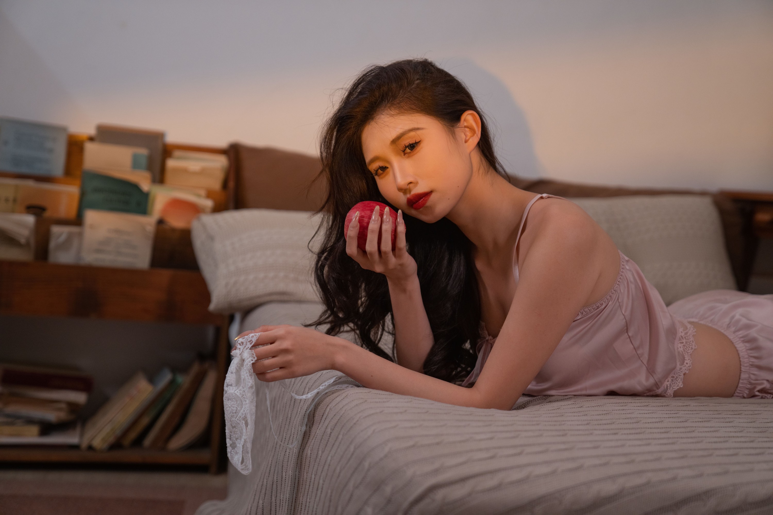 六六 – 《蕾丝与缎的絮语》[33P] 插图3