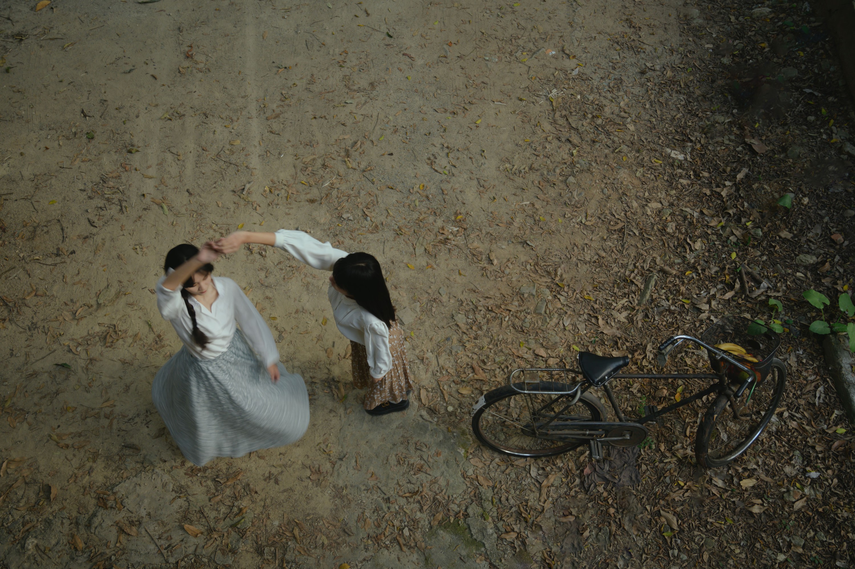 想想醒醒 山野小果 – 《我们之间》[20P] 插图5